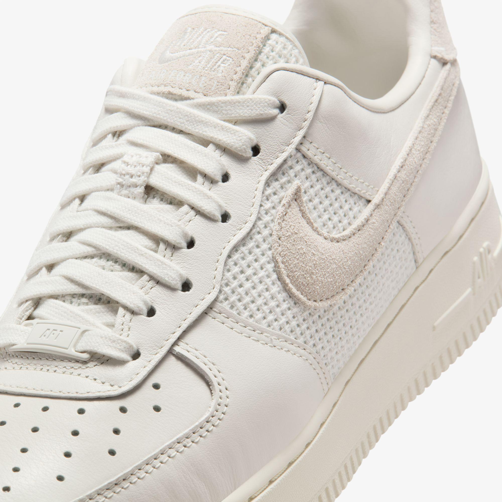 Nike Air Force 1 '07 Kadın Krem Rengi Spor Ayakkabı