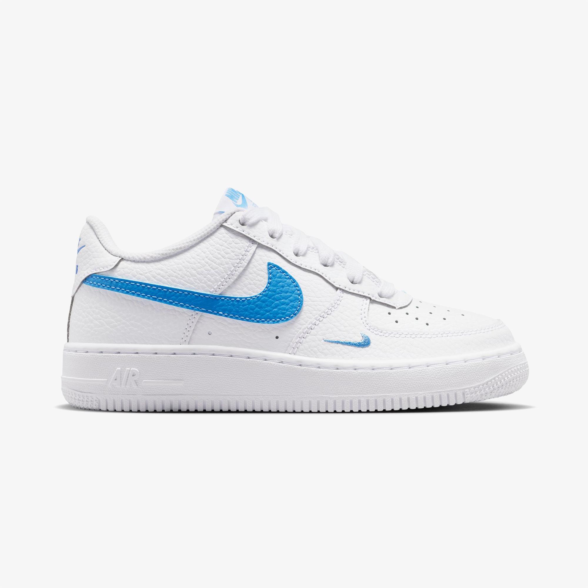 Nike Beyaz Nike Air Force 1
