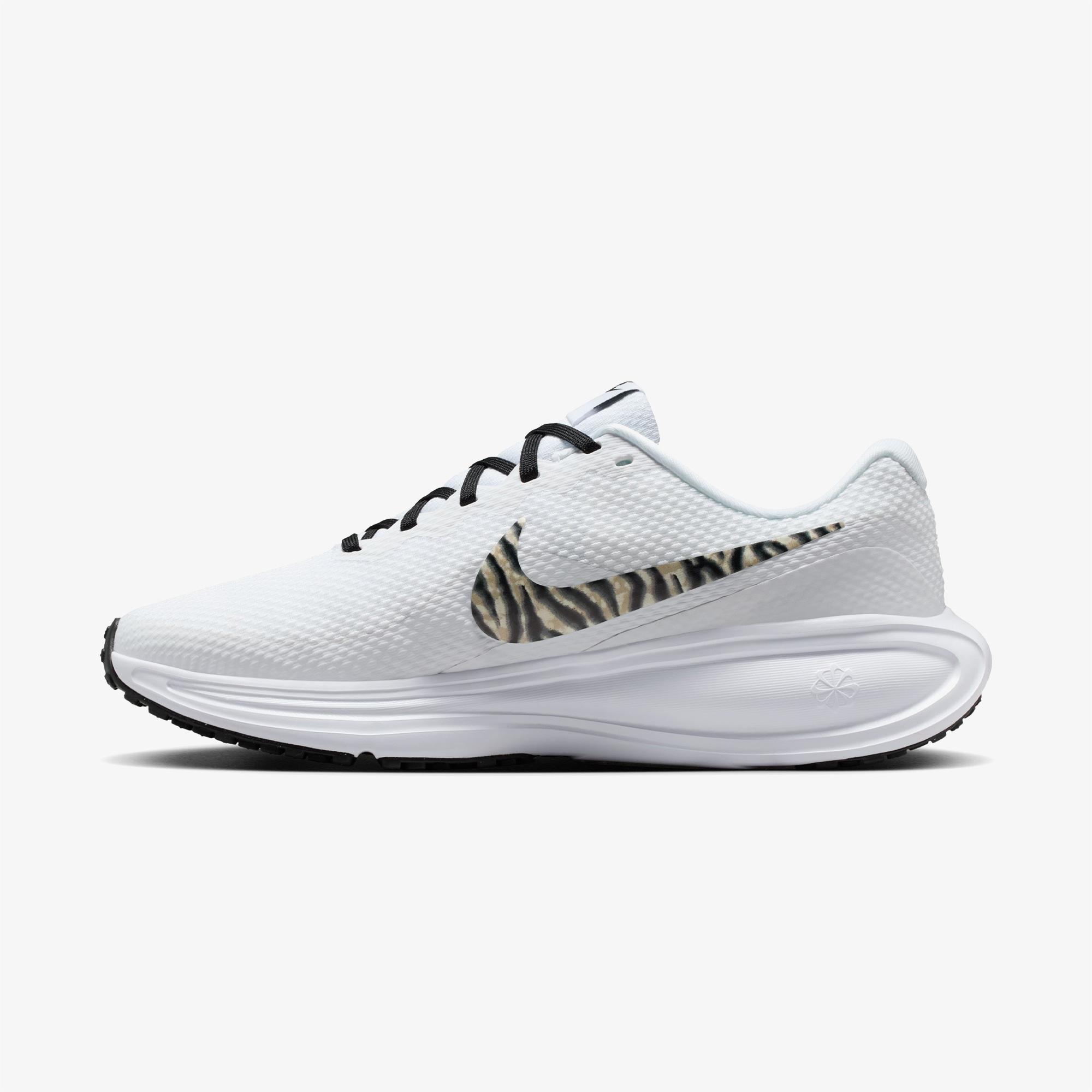 Nike Beyaz Nike Revolution 8