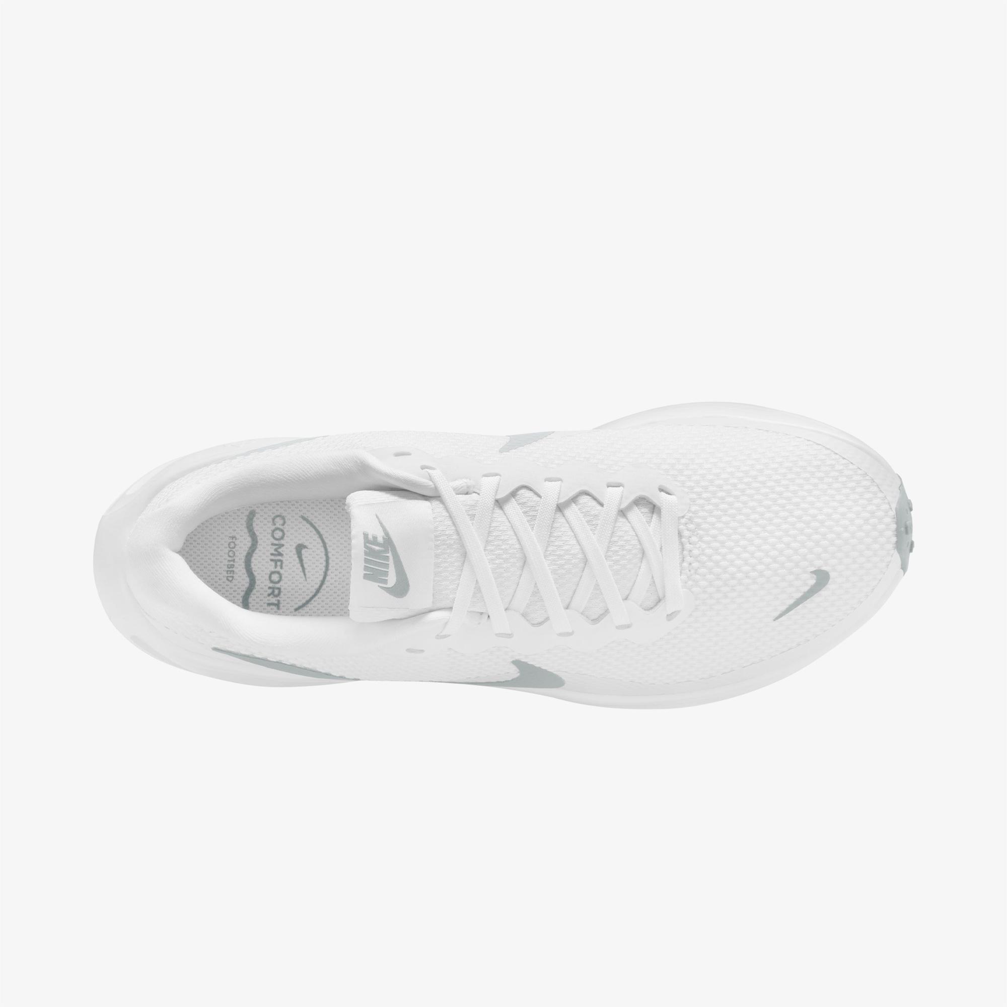 Nike Beyaz Nike Revolution 8