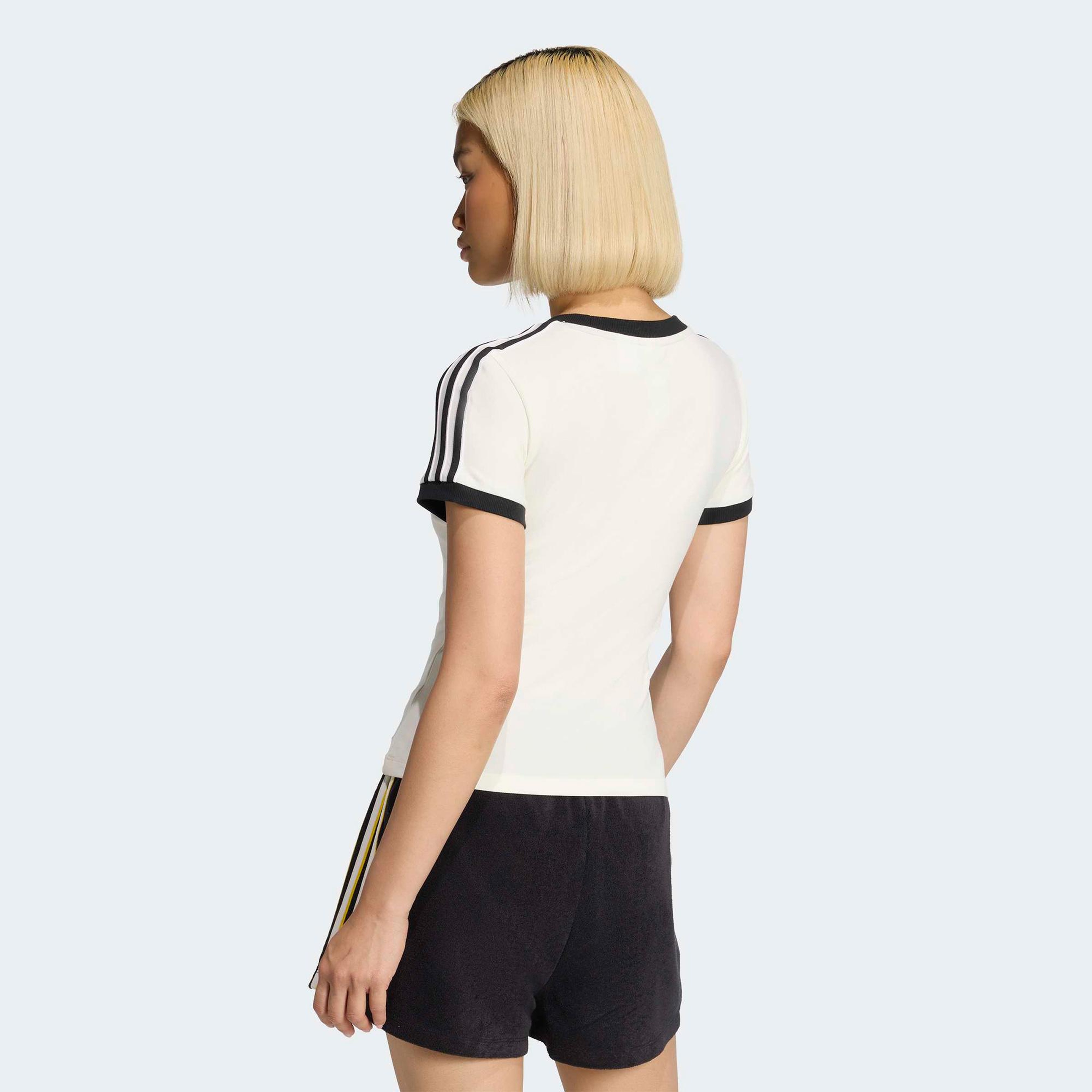 adidas Kadın Beyaz T-Shirt