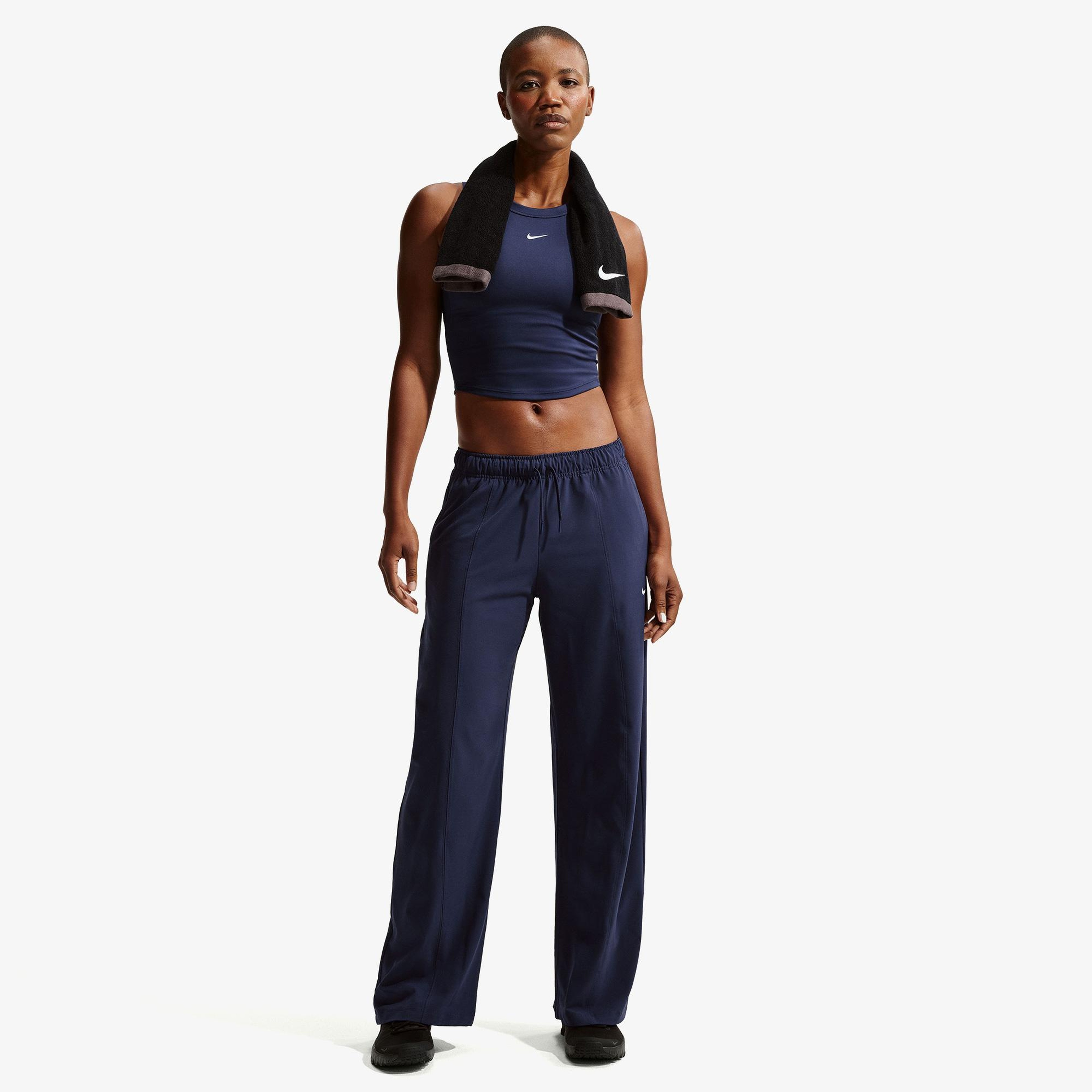 Nike One Fitted Dri-Fit Kadın Lacivert Crop T-Shirt