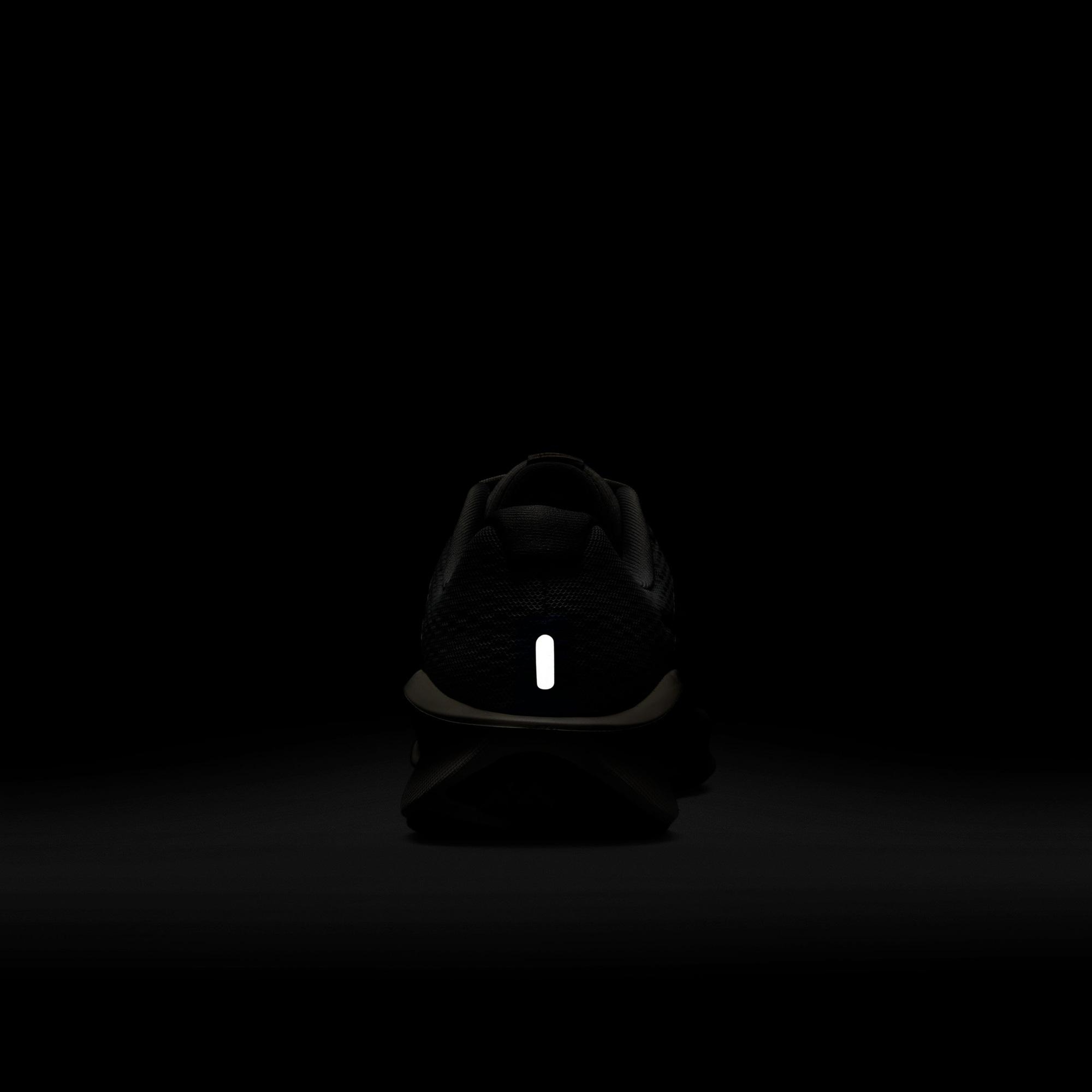 Nike Downshifter 13 Kadın Gri Koşu Ayakkabısı