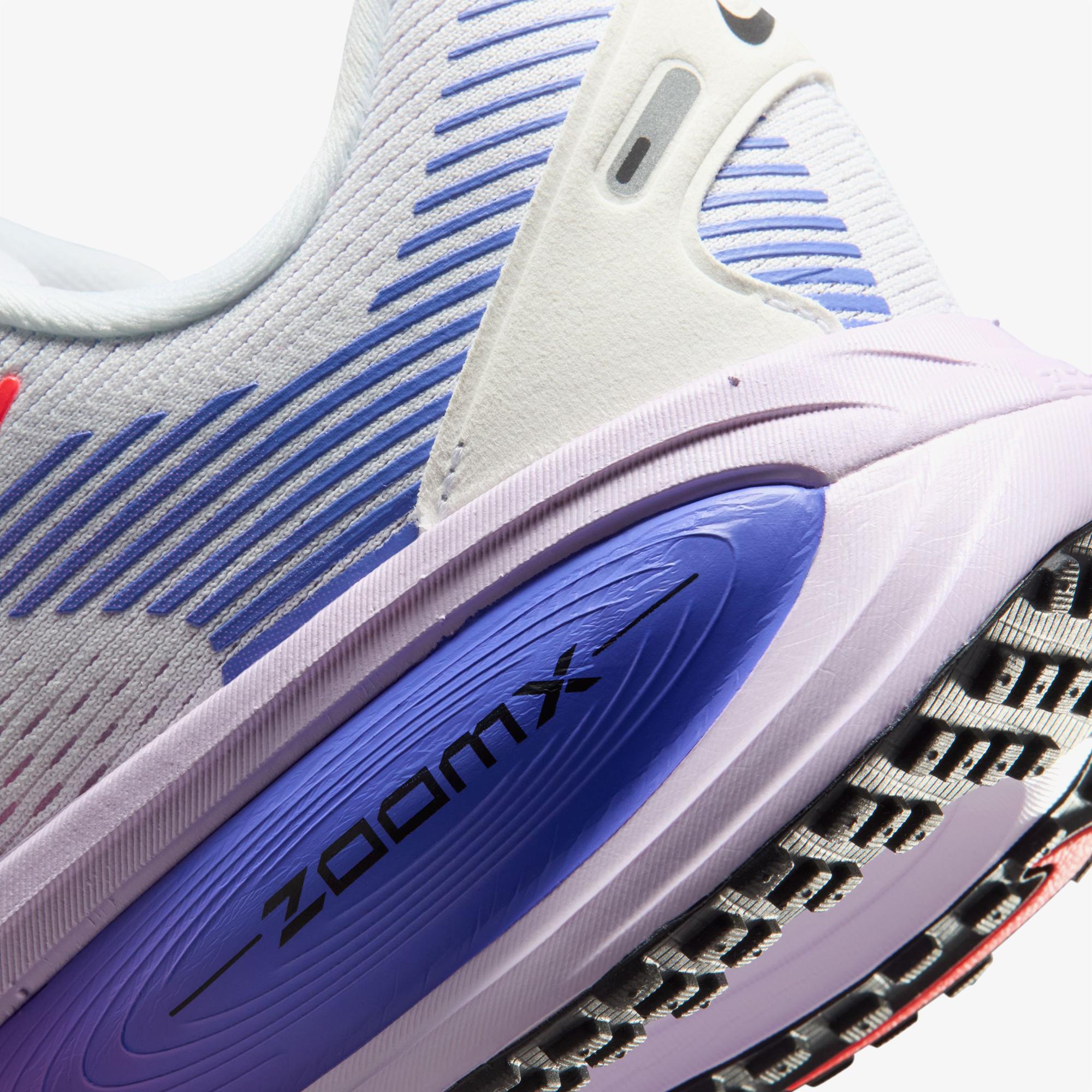 Nike Vomero 18 Kadın Lila Koşu Ayakkabısı