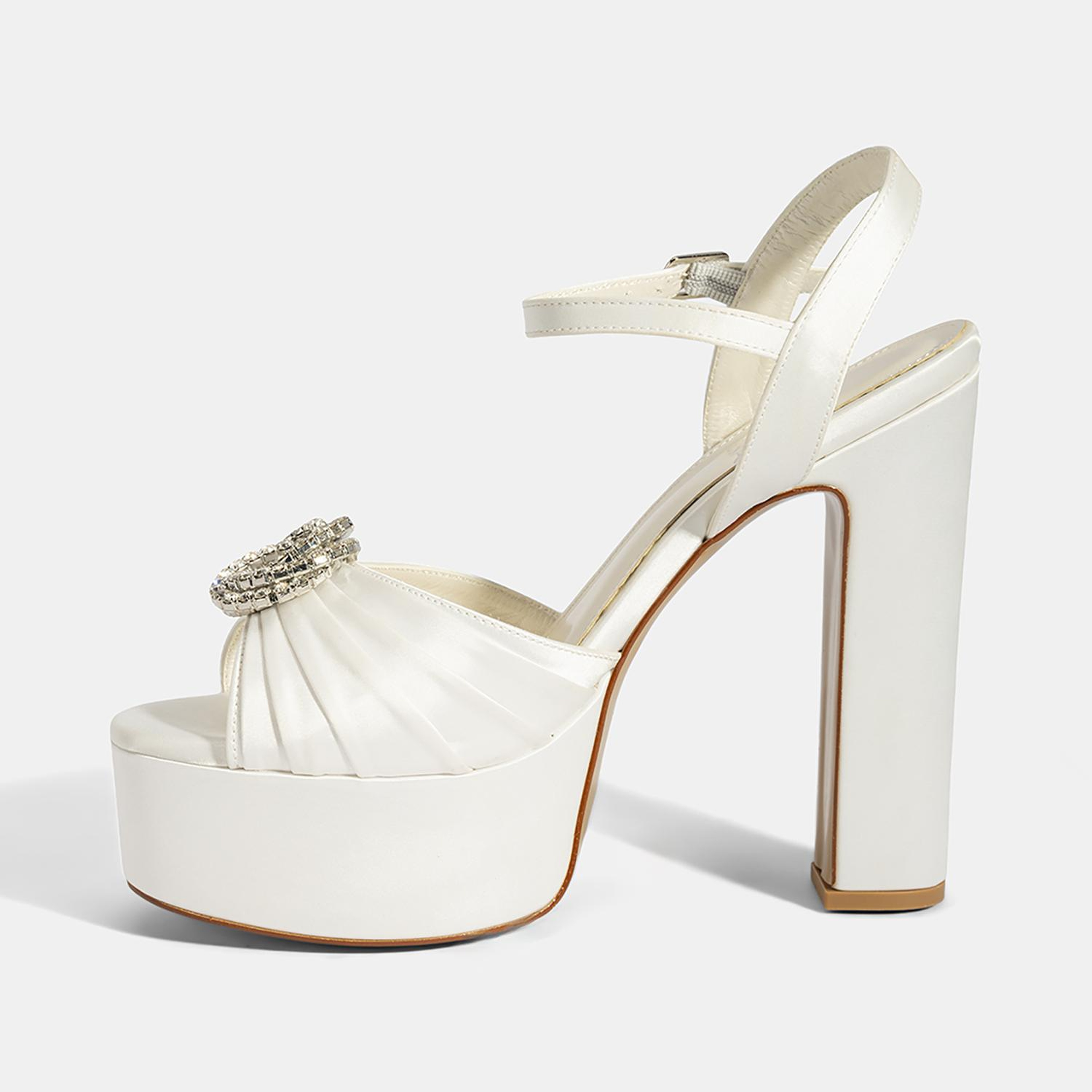 Kadın Beyaz Ayarlanabilir Tokalı Taşlı Topuklu Gelin Ayakkabısı