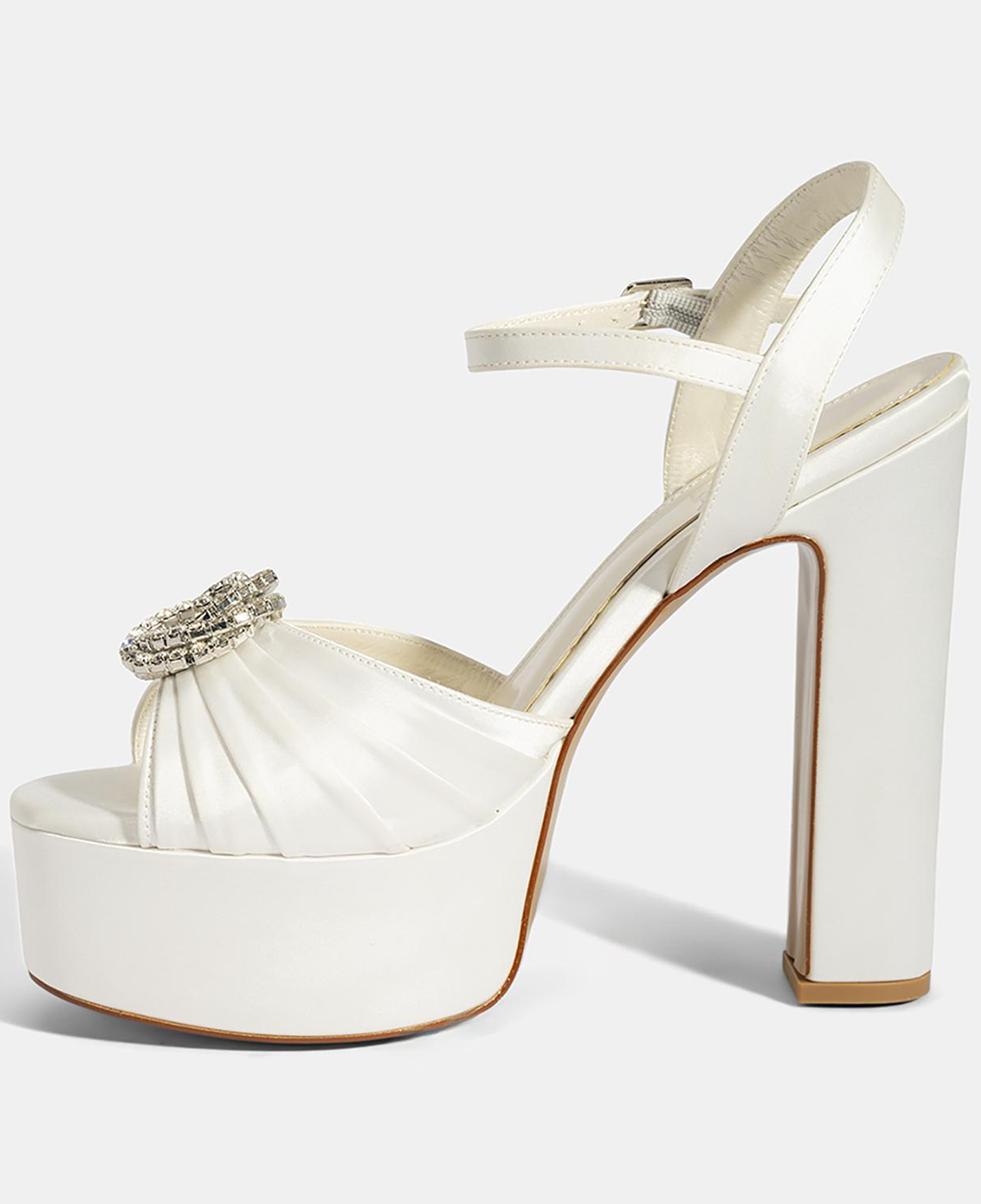 Kadın Beyaz Ayarlanabilir Tokalı Taşlı Topuklu Gelin Ayakkabısı