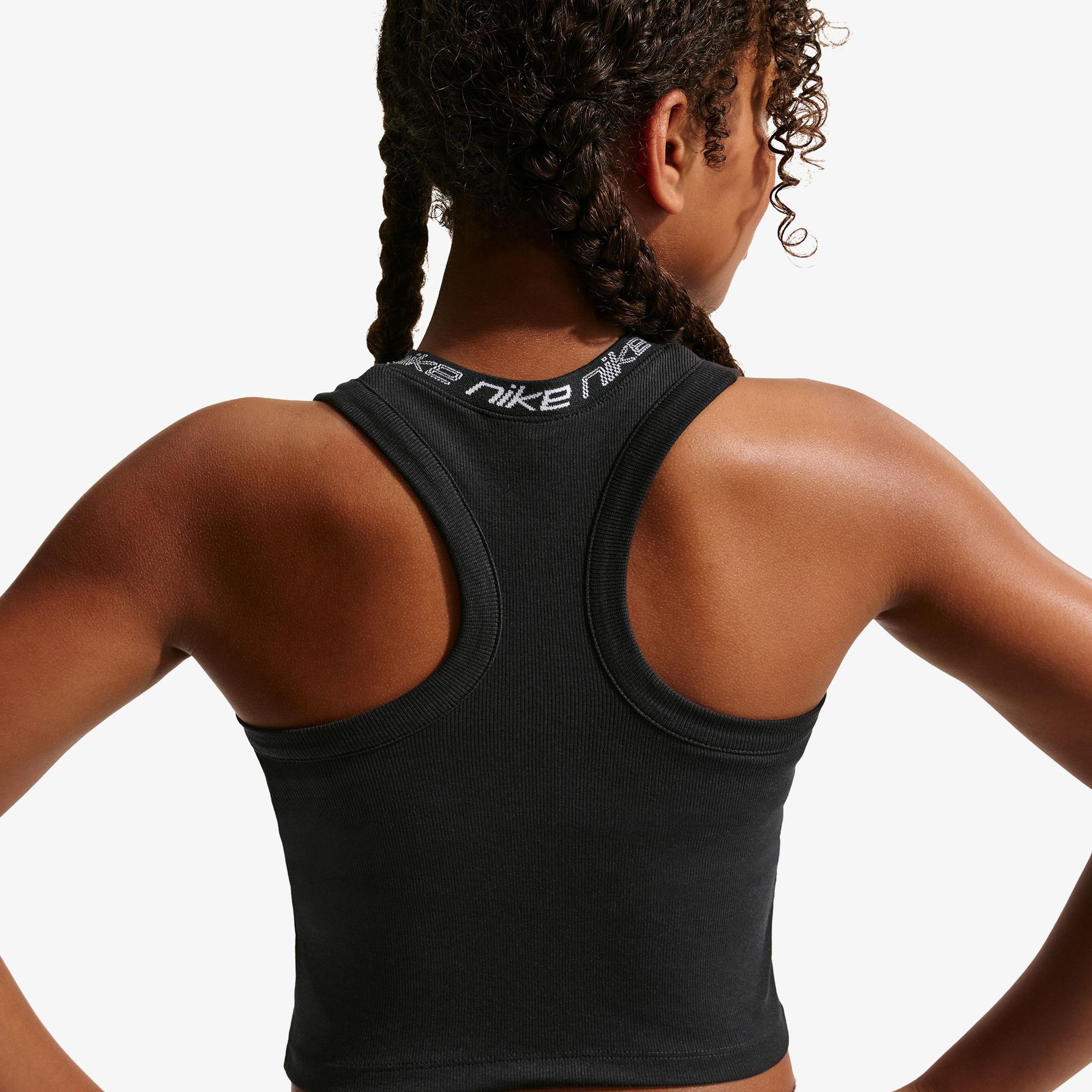 Nike Sportswear Dri-Fit Çocuk Siyah Kolsuz T-Shirt