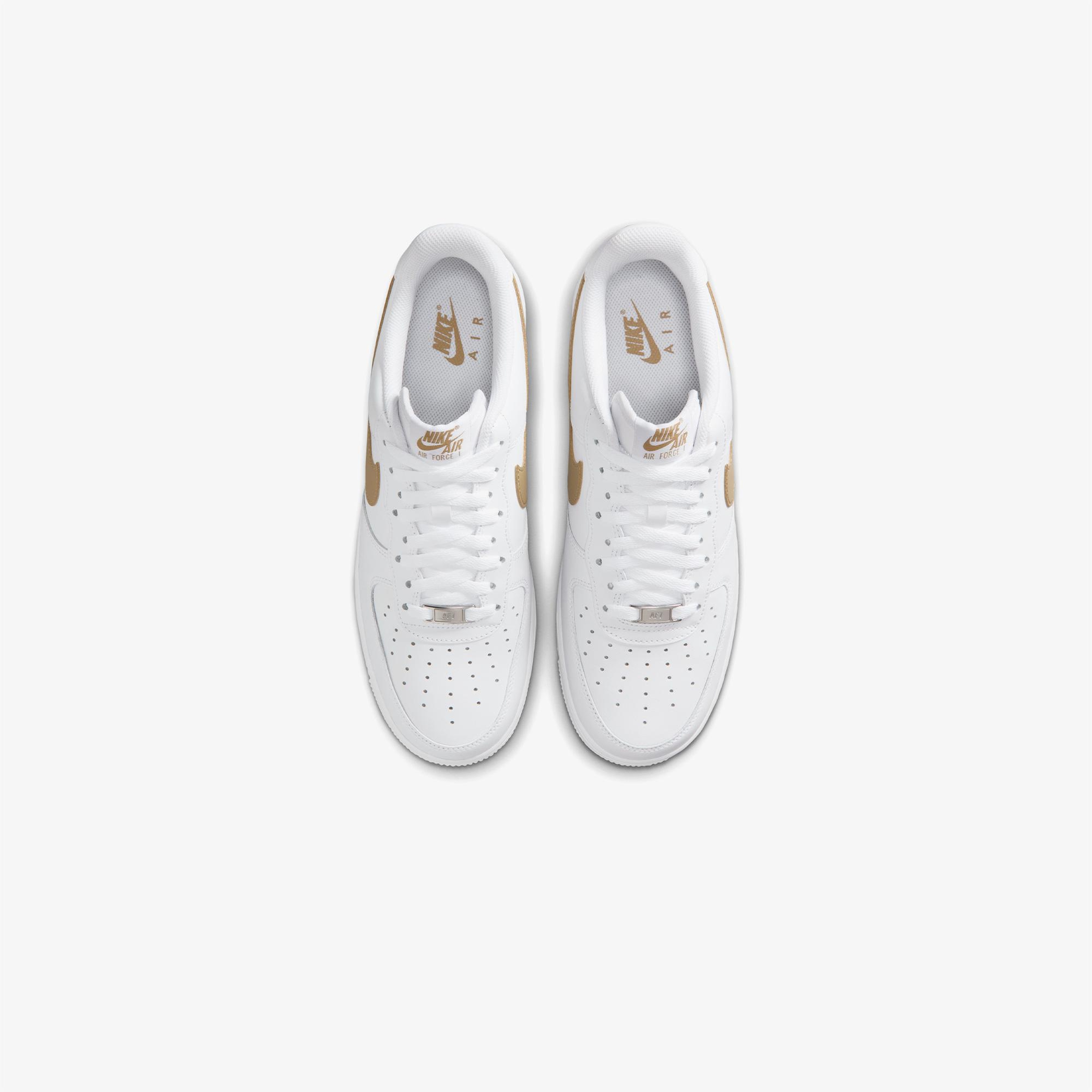 Nike Air Force 1 '07 Erkek Beyaz Spor Ayakkabı