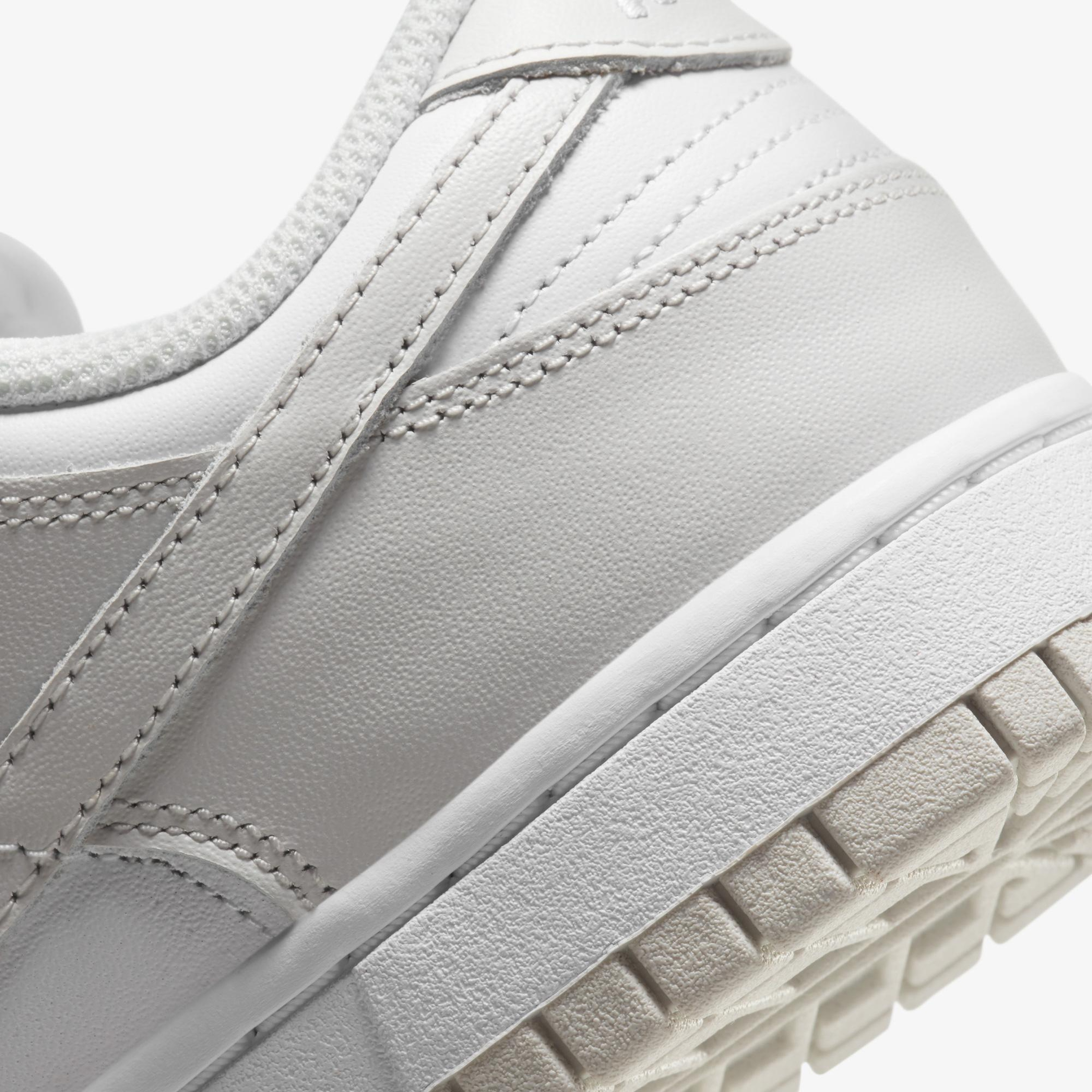 Nike Dunk Low Kadın Beyaz Spor Ayakkabı