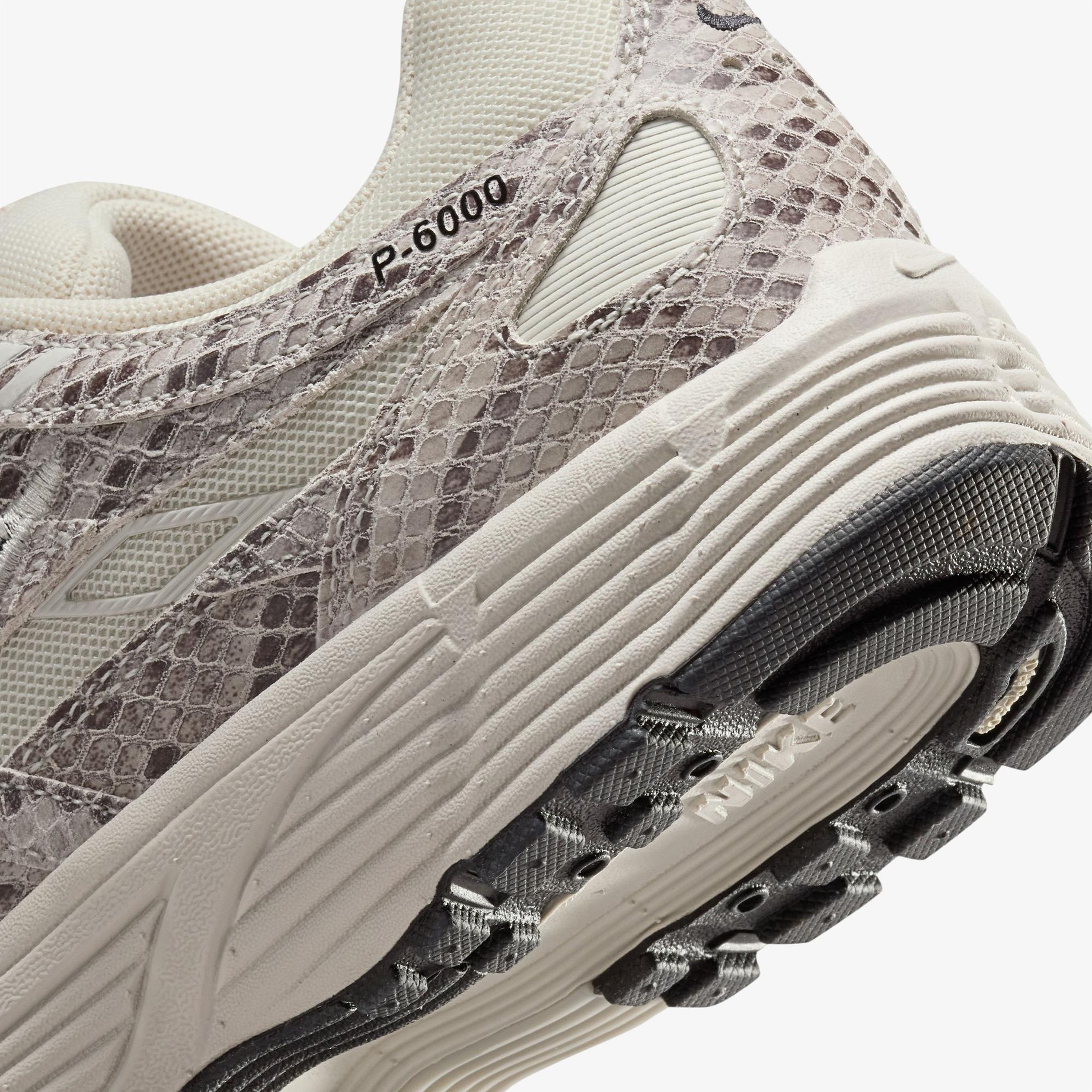 Nike P-6000 SE Kadın Krem Rengi Spor Ayakkabı