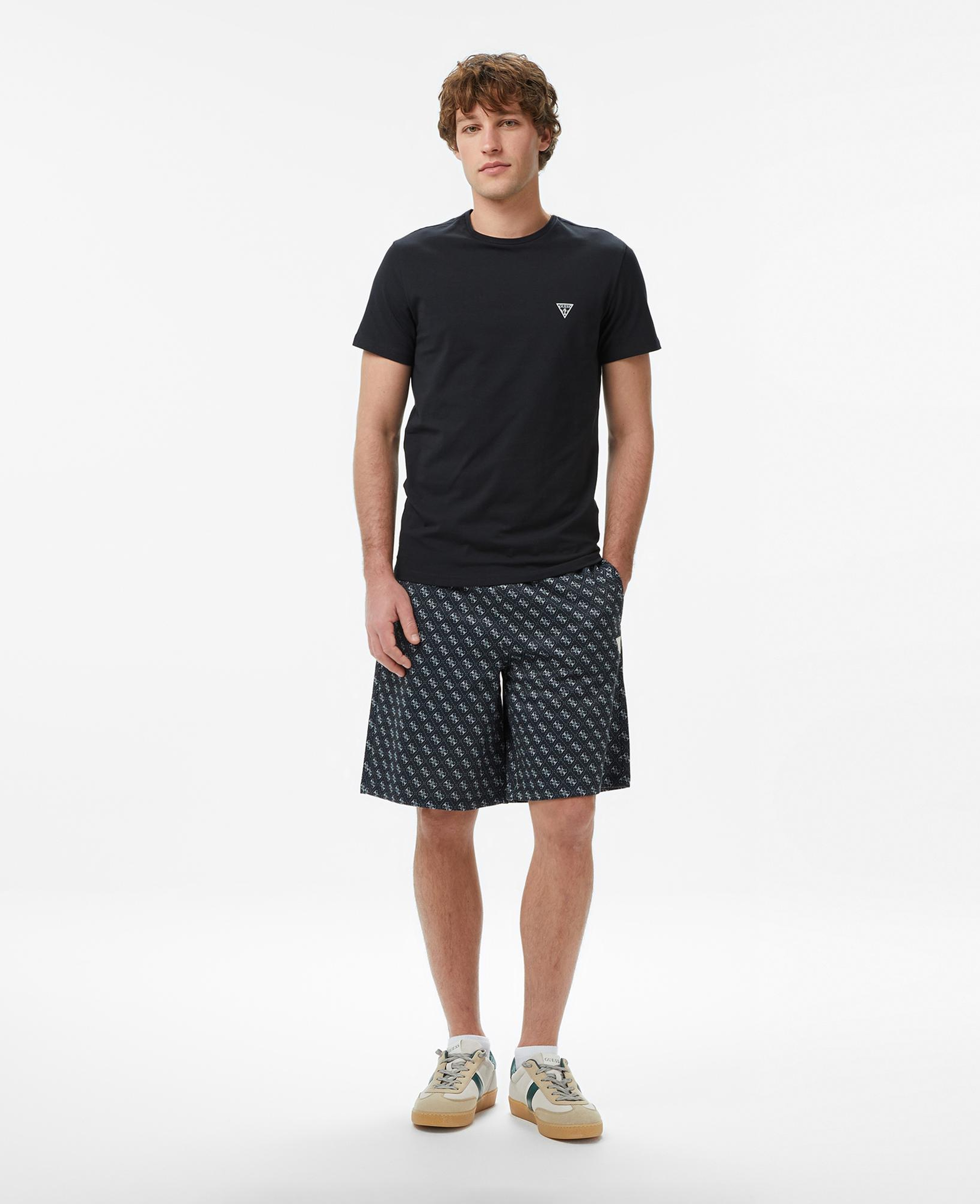 Guess New Korbin Aktif Regular Fit Erkek Siyah Şort