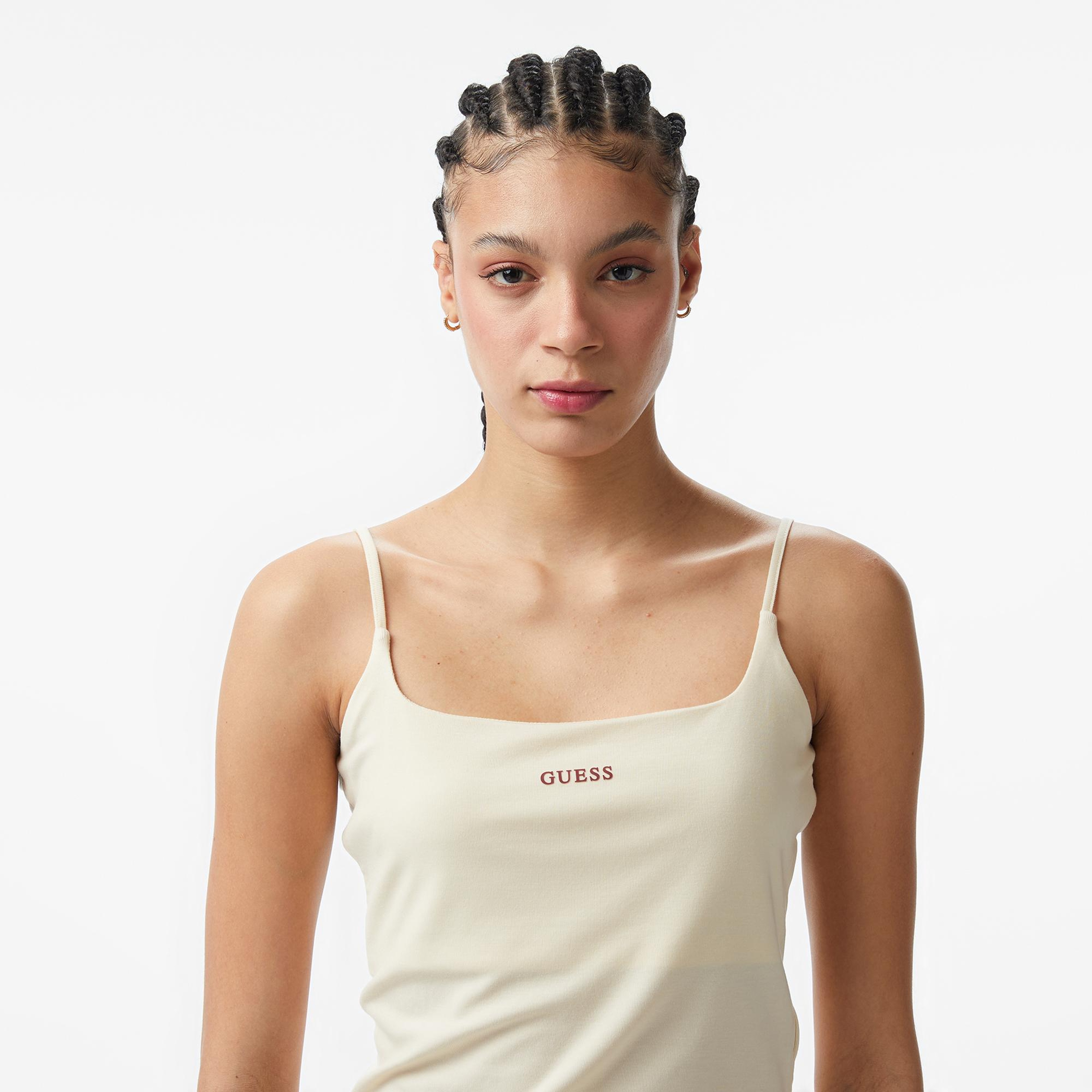 Guess Jasmine Aktif Kadın Beyaz Sweatshirt