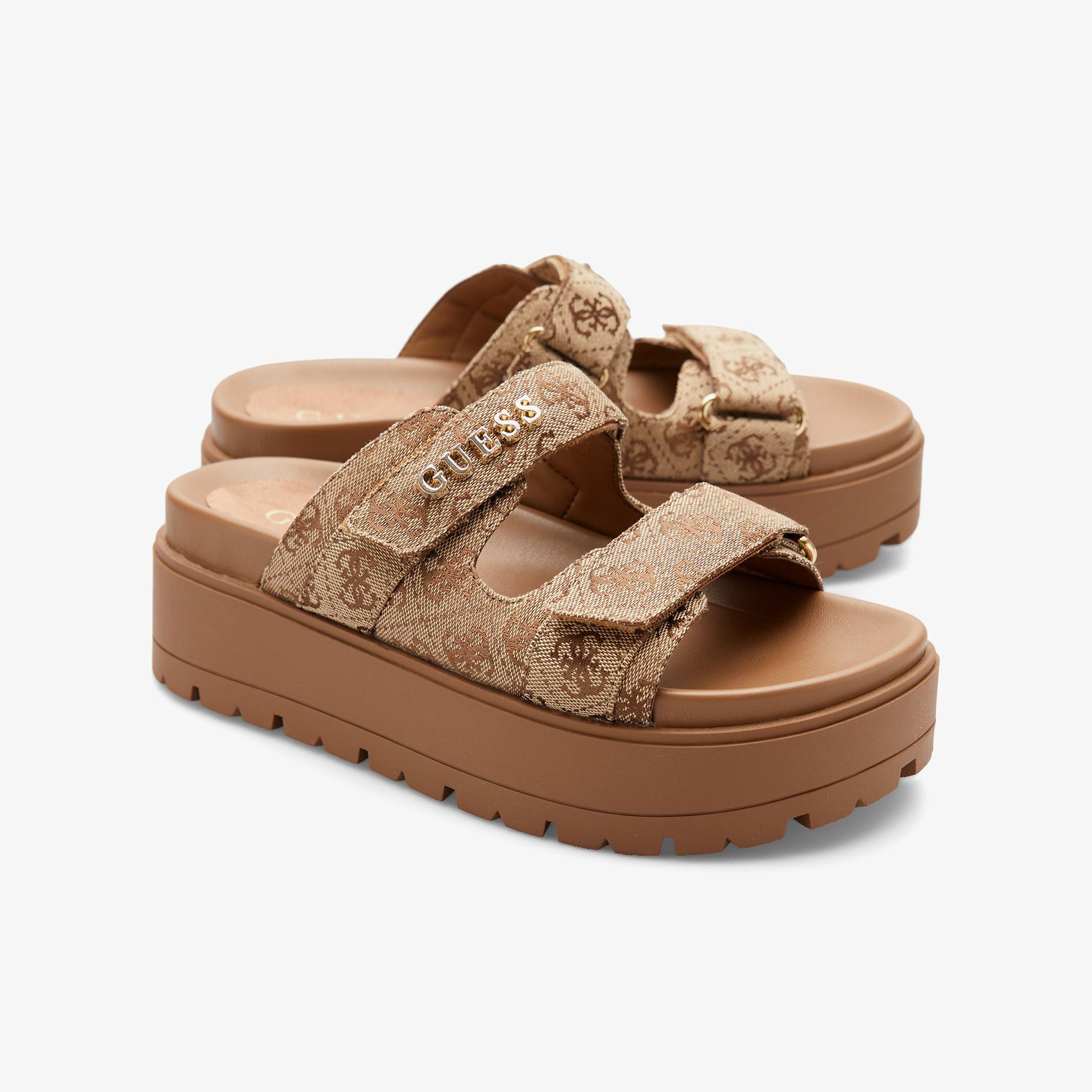 Guess Faxon Kadın Bej Sandalet