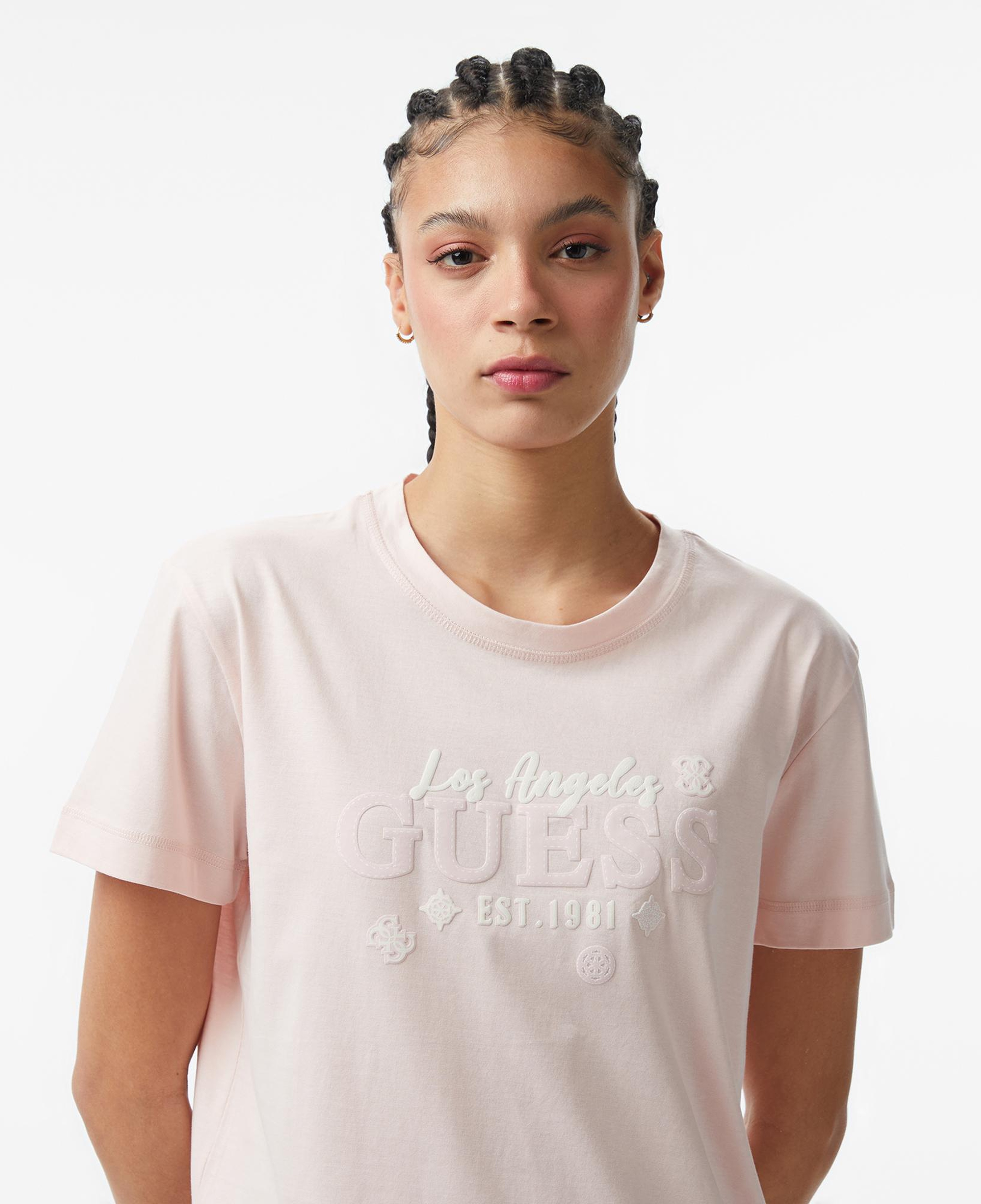 Guess Agnes Aktif Regular Fit Kadın Pembe T-Shirt