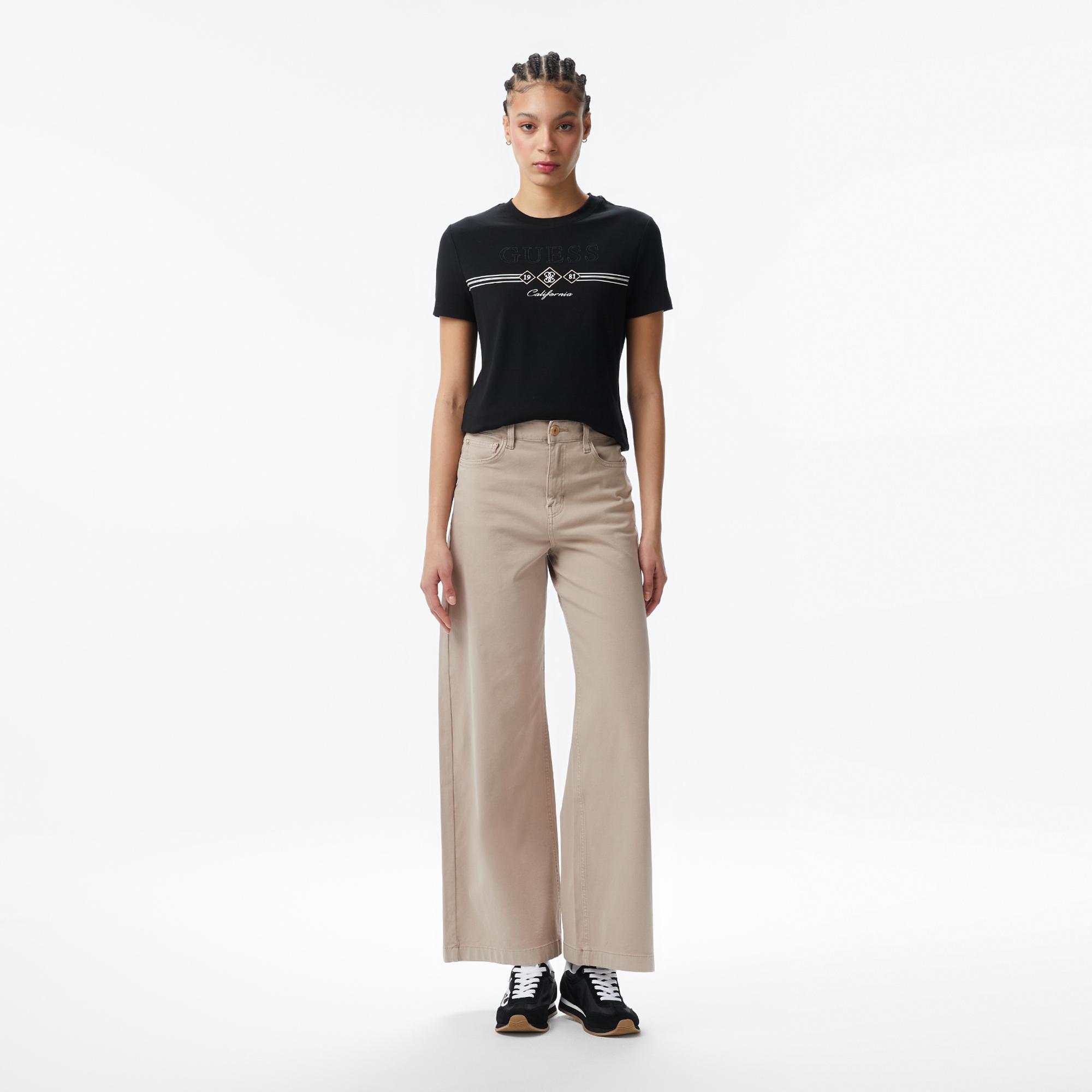 Guess Febe Aktif Slim Fit Kadın Siyah T-Shirt