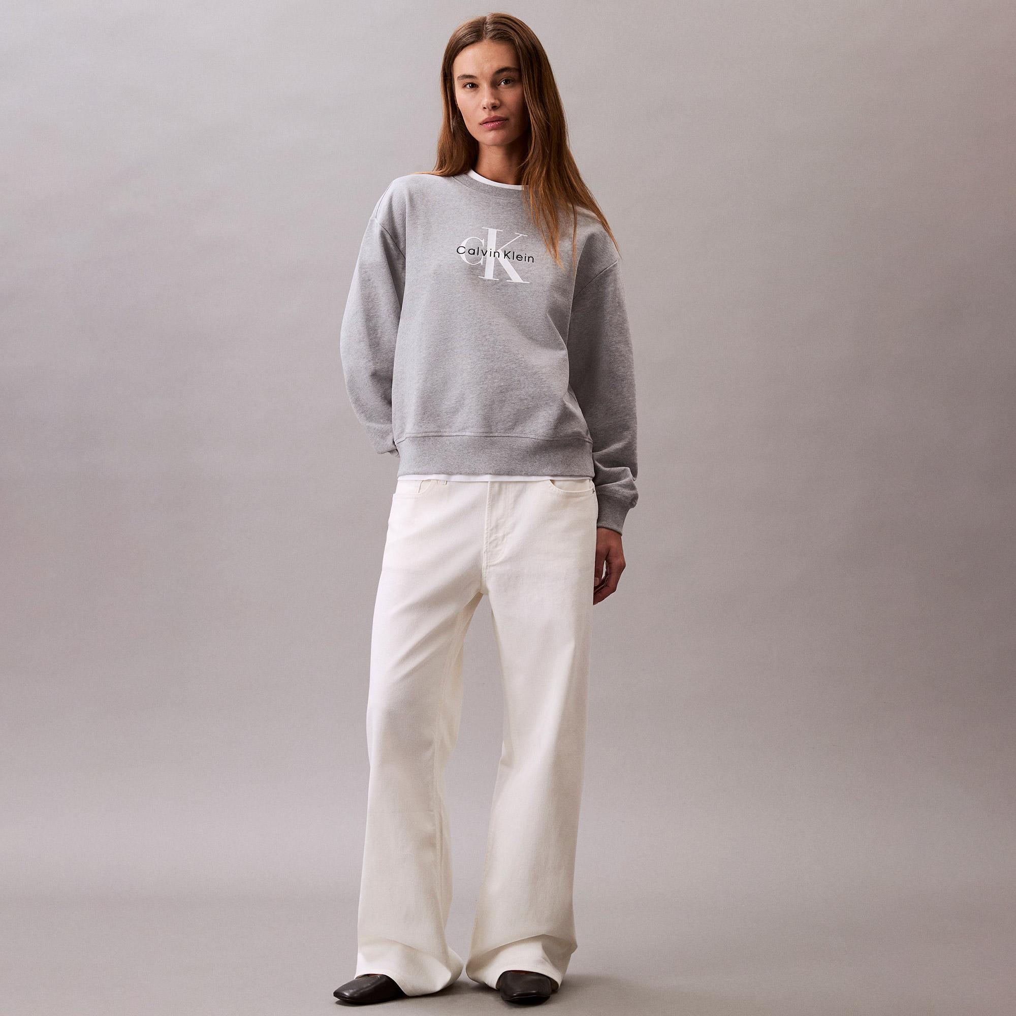 Calvin Klein Monologo French Terry Kadın Gri Sweatshirt