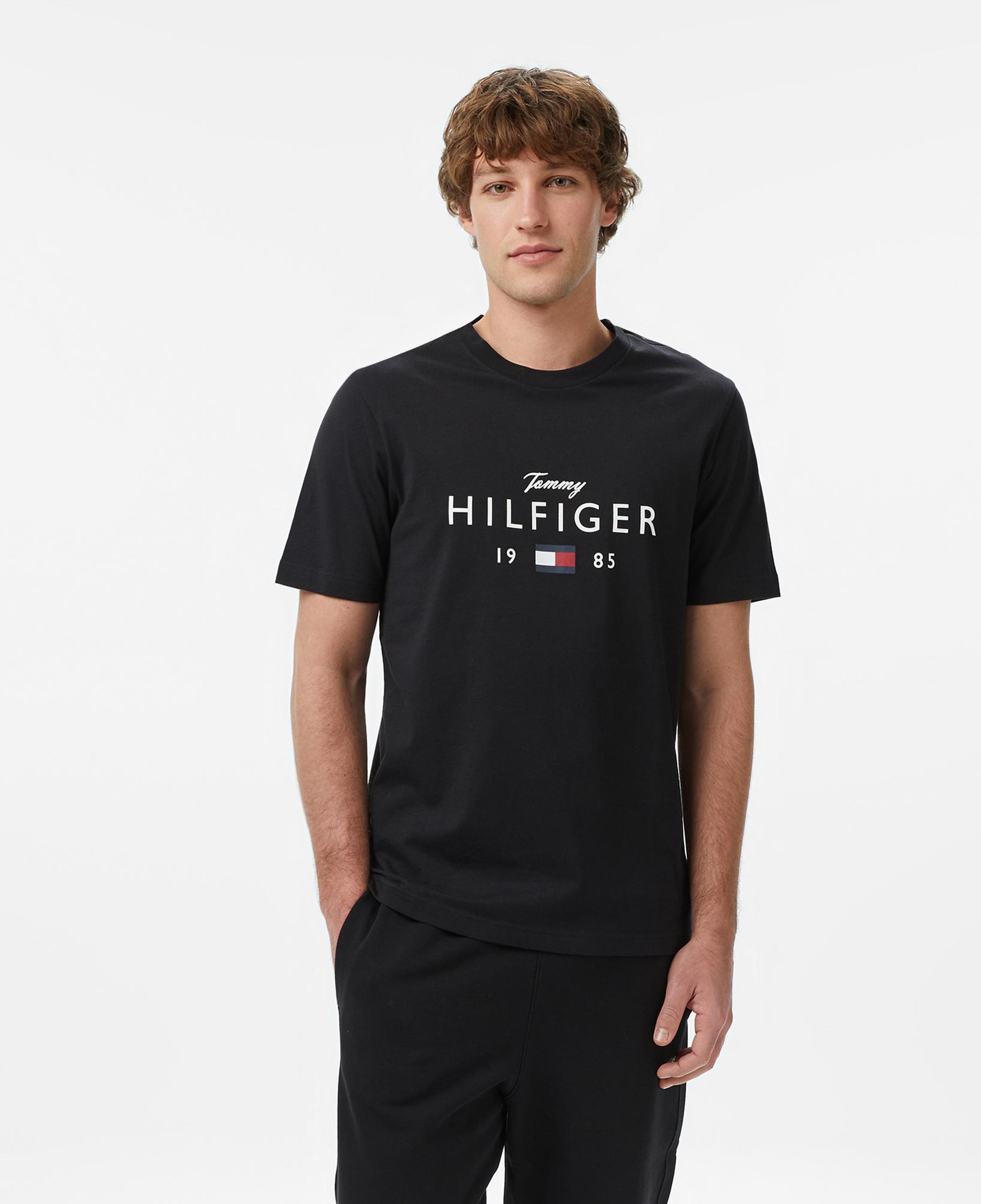 Tommy Hilfiger Brand Love Graphic Erkek Siyah T-Shirt