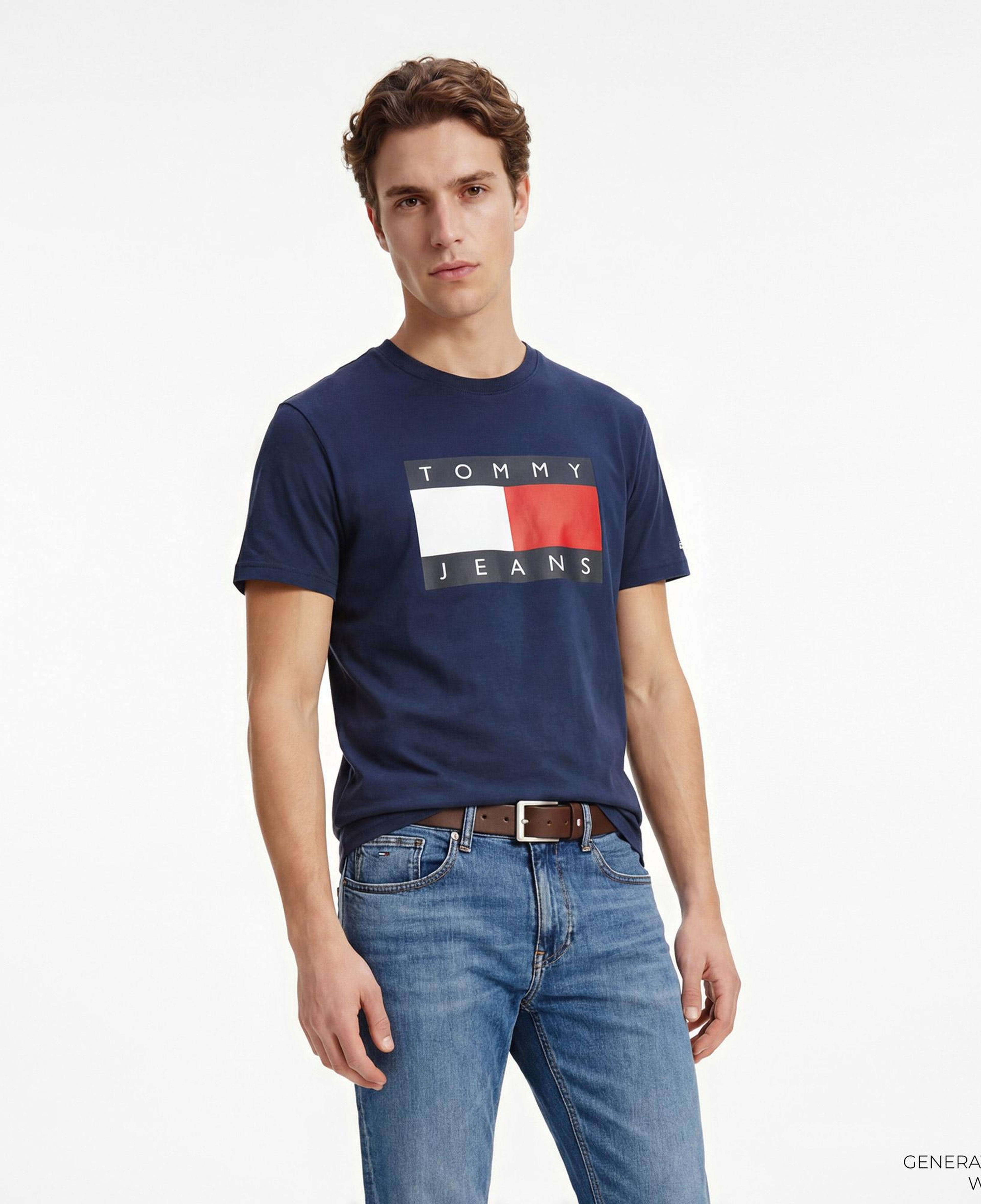 Tommy Hilfiger Flag Erkek Lacivert T-Shirt