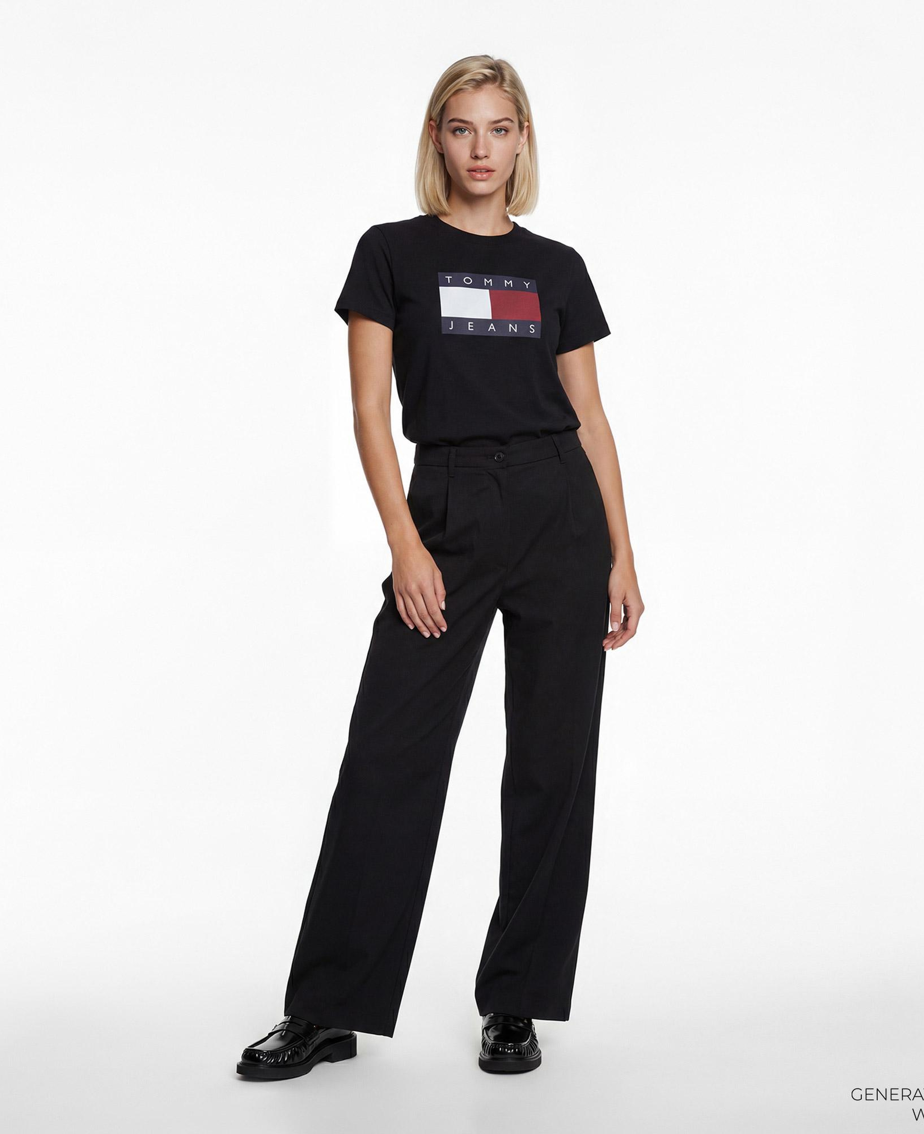 Tommy Hilfiger Flag Kadın Siyah T-Shirt