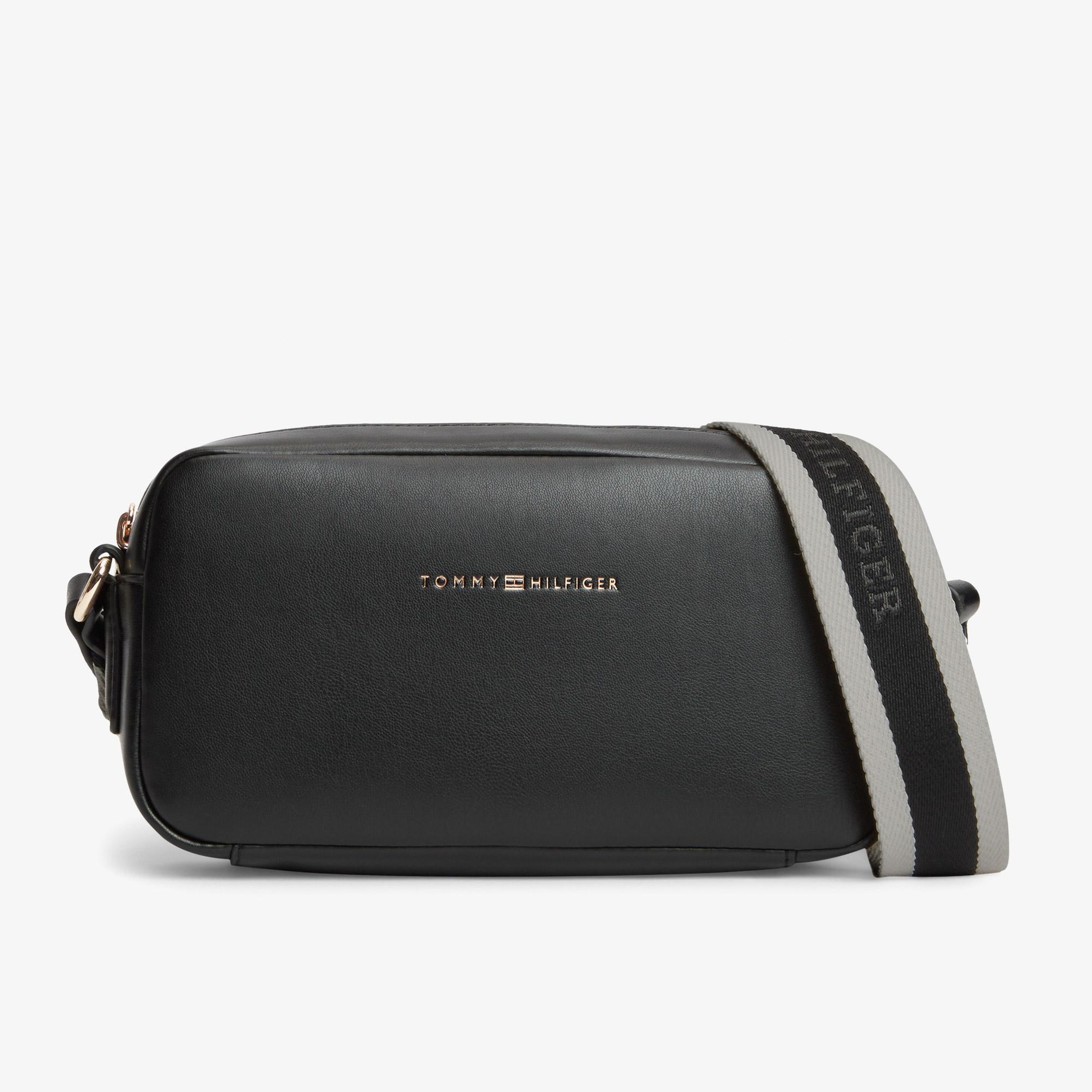 Tommy Hilfiger Essential Kadın Siyah Çapraz Çanta