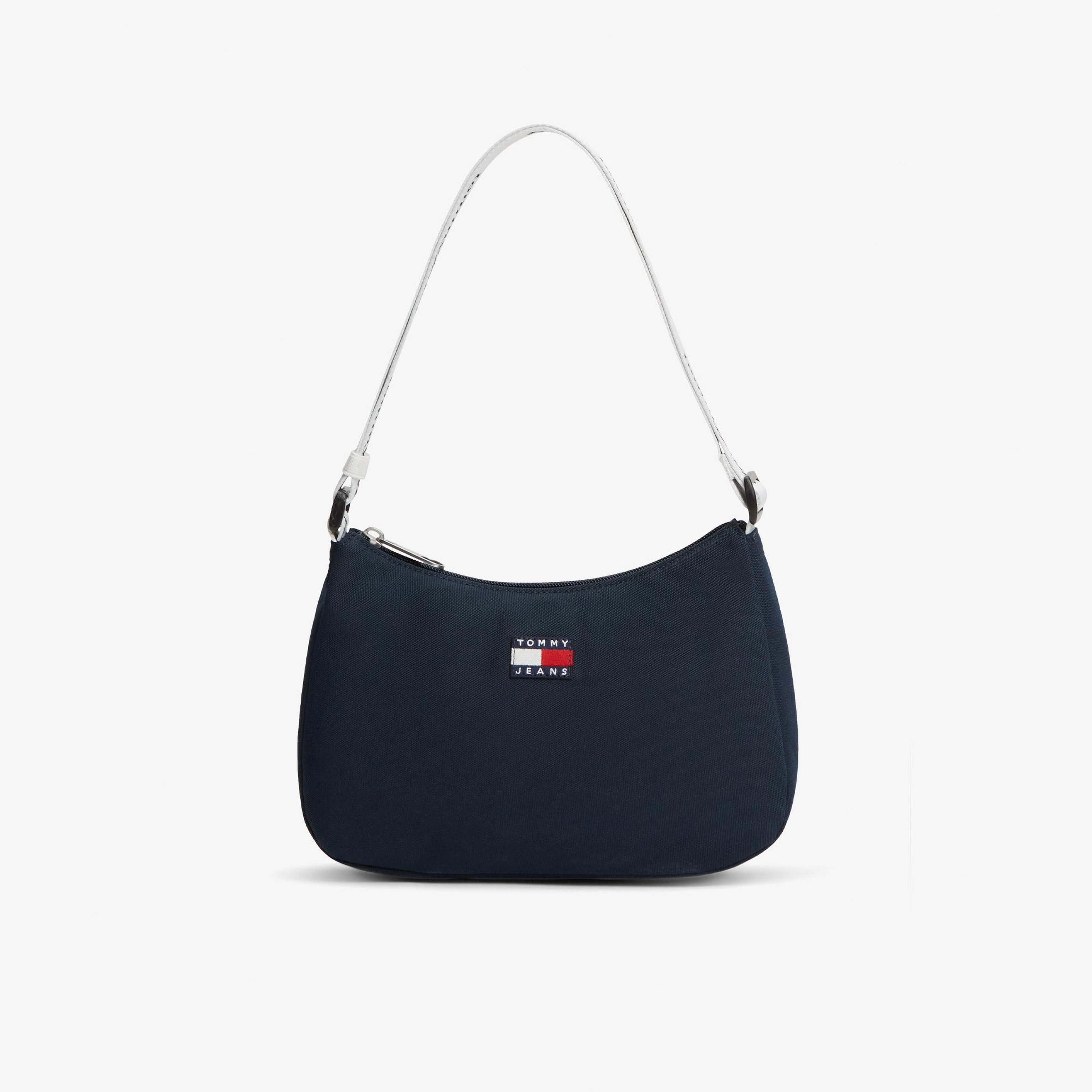 Tommy Hilfiger Essential Daily Kadın Lacivert Omuz Çantası