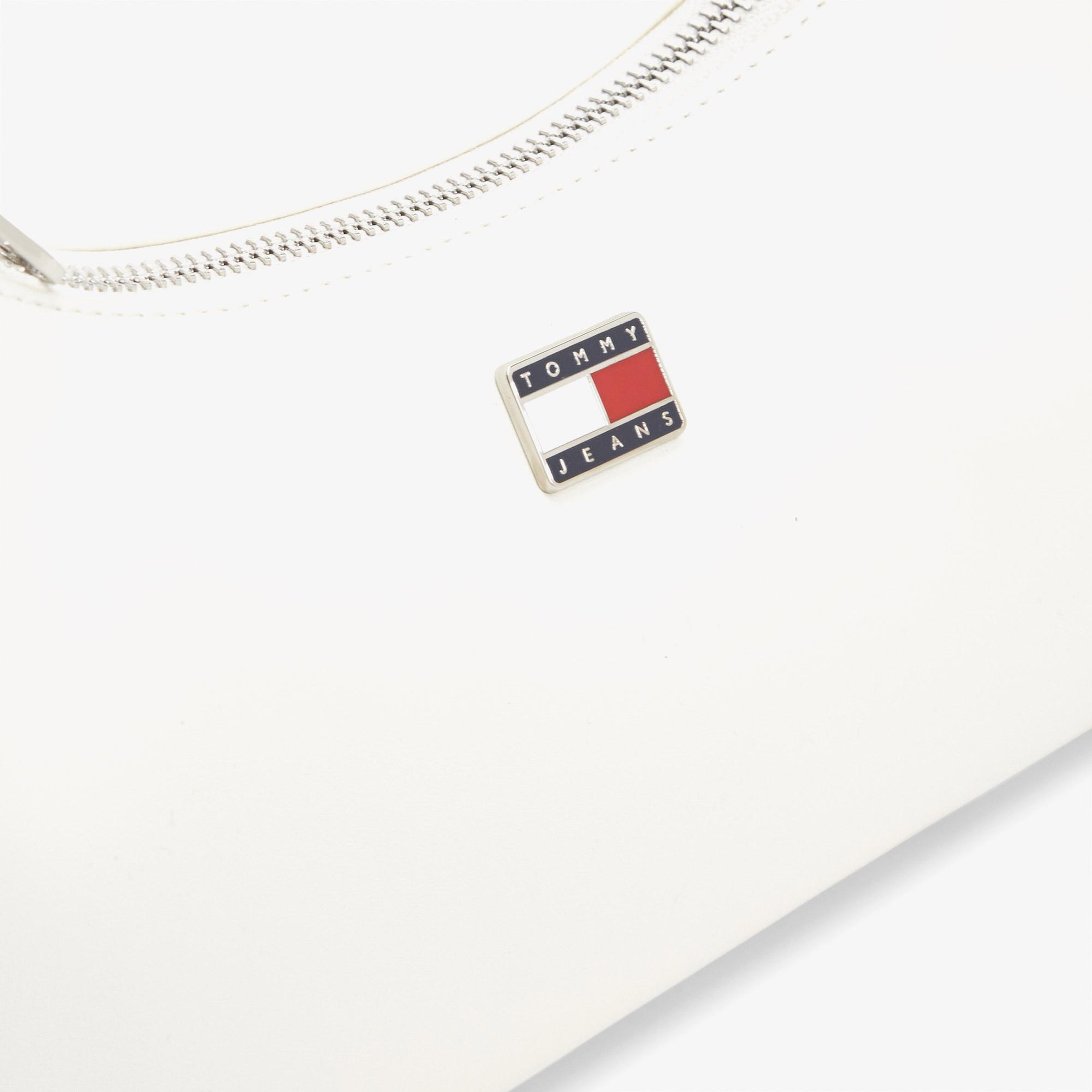 Tommy Hilfiger City Charm Kadın Beyaz Omuz Çantası