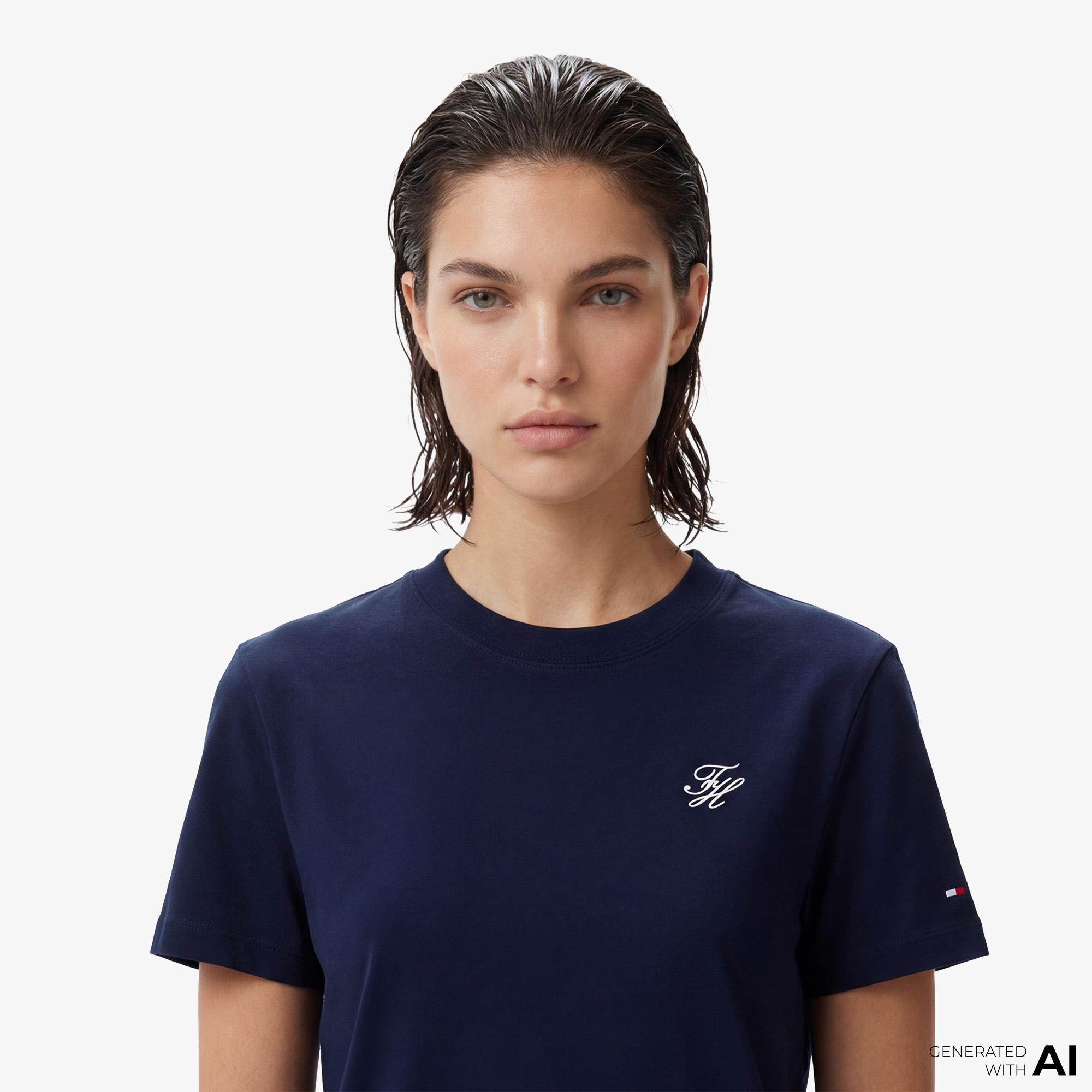 Tommy Hilfiger Script Kadın Lacivert T-Shirt