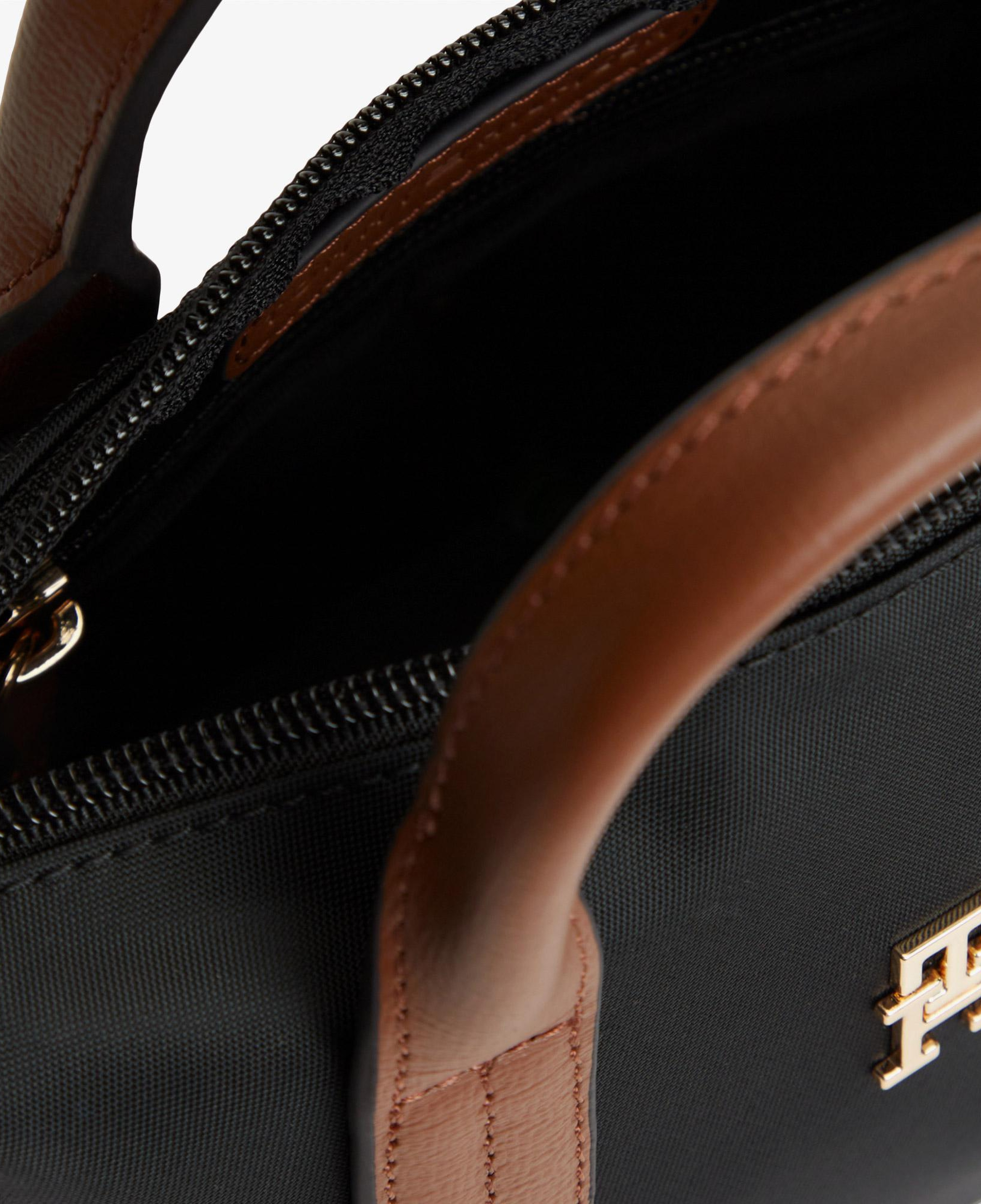 Tommy Hilfiger Popette Kadın Siyah El Çantası