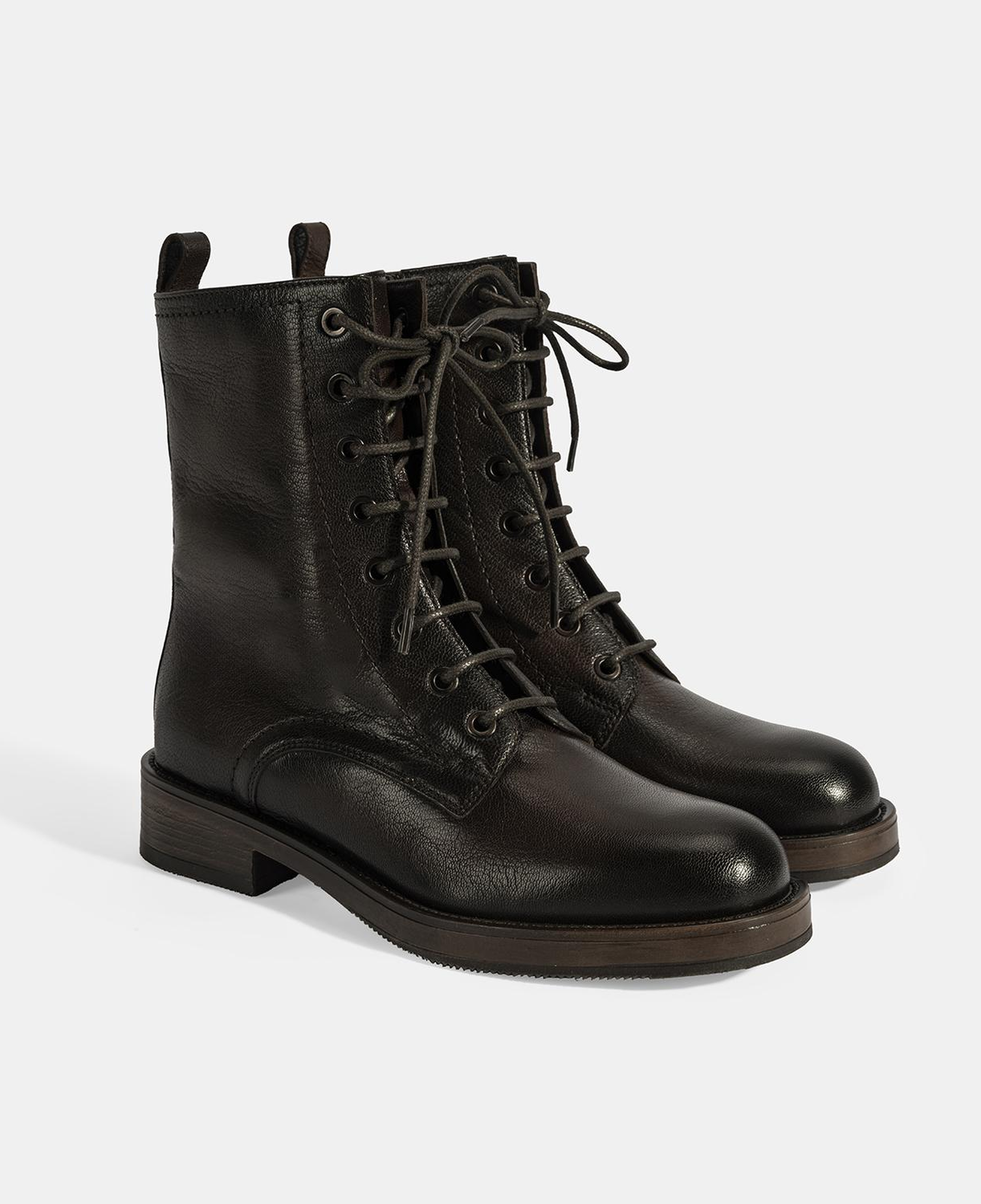 Kadın Kahve Bağcıklı Deri Postal Bot