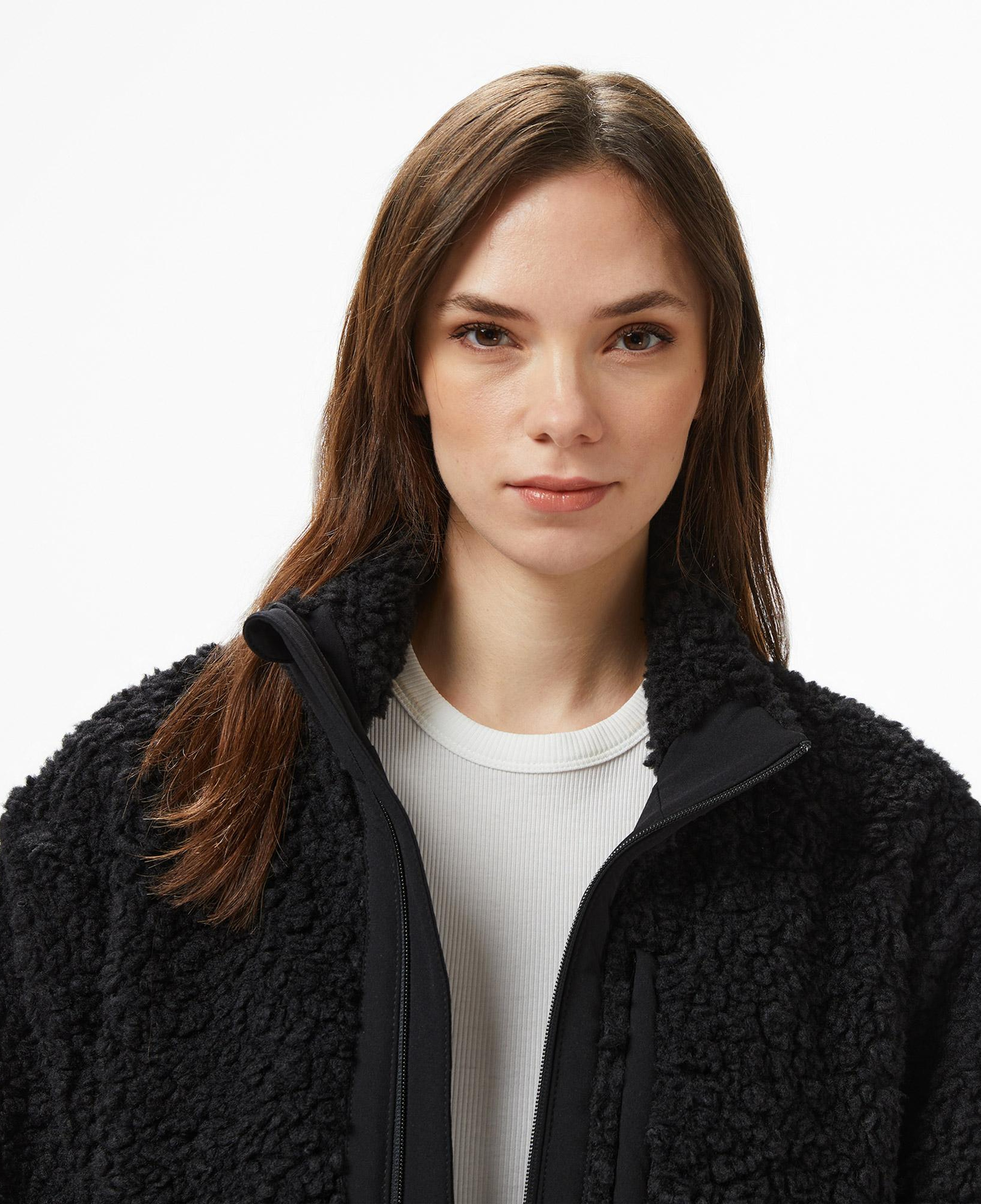 Lacoste Kadın Dik Yaka Renk Bloklu Siyah Ceket