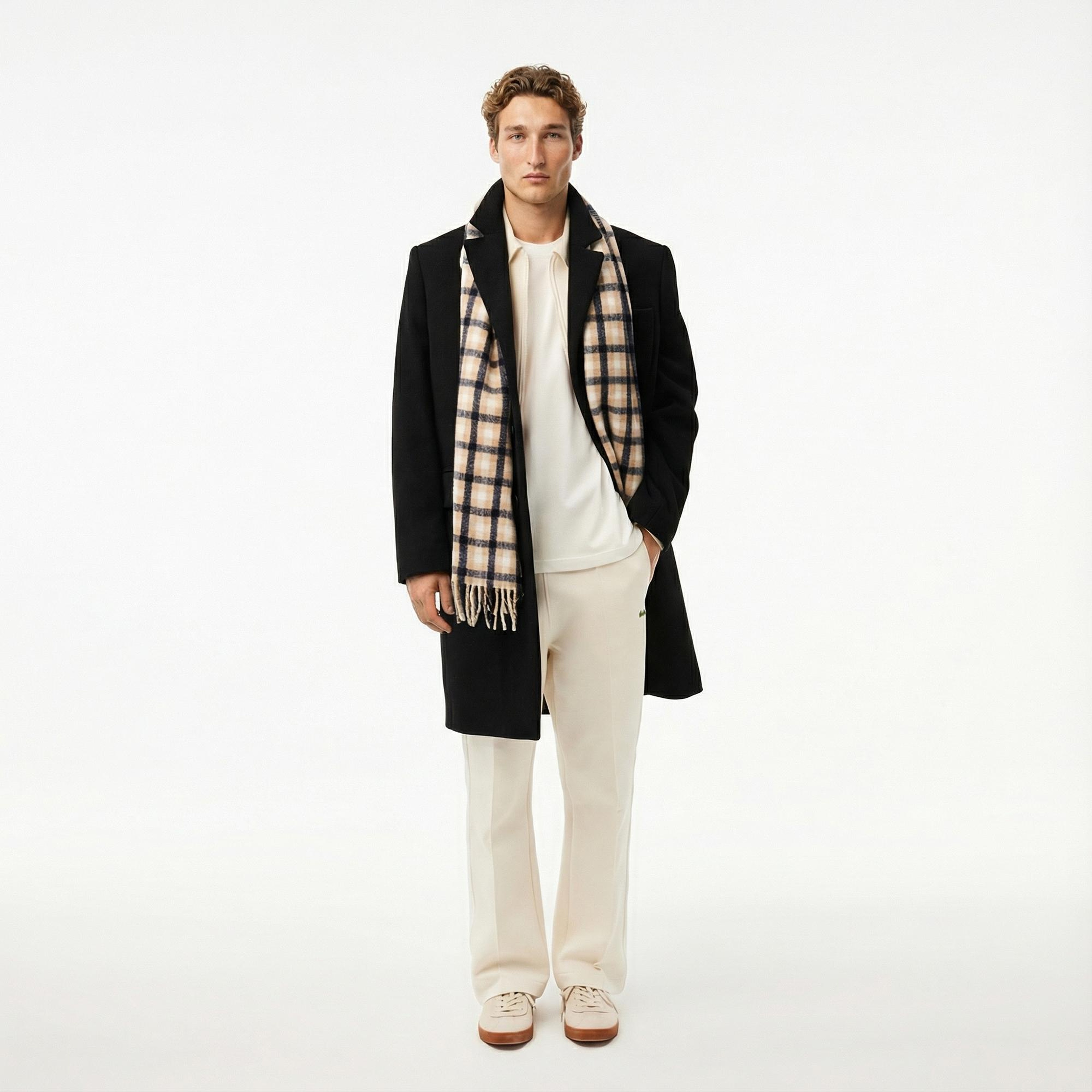 Lacoste Erkek Regular Fit Bisiklet Yaka Beyaz T-Shirt