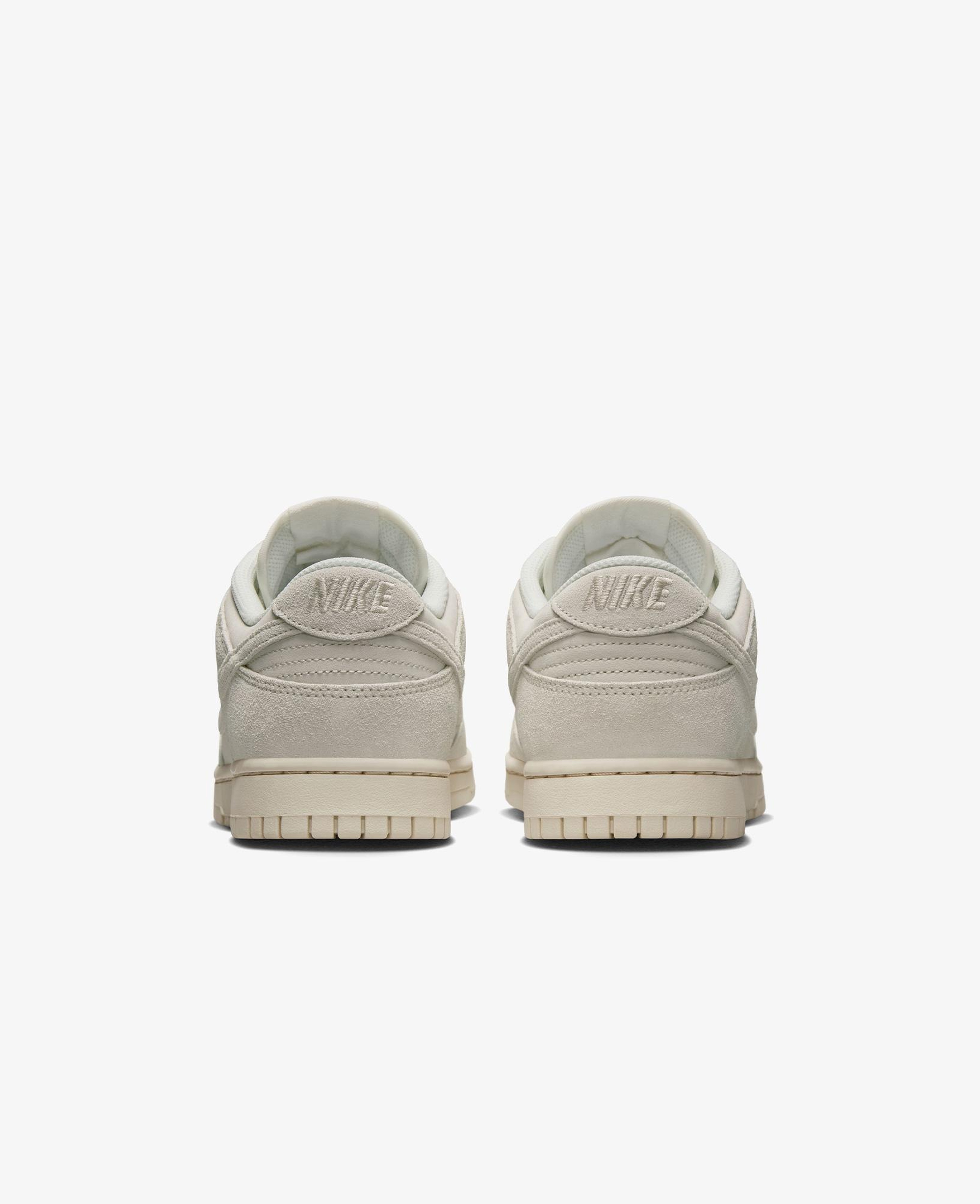 Nike Dunk Low Retro SE Erkek Krem Rengi Spor Ayakkabı