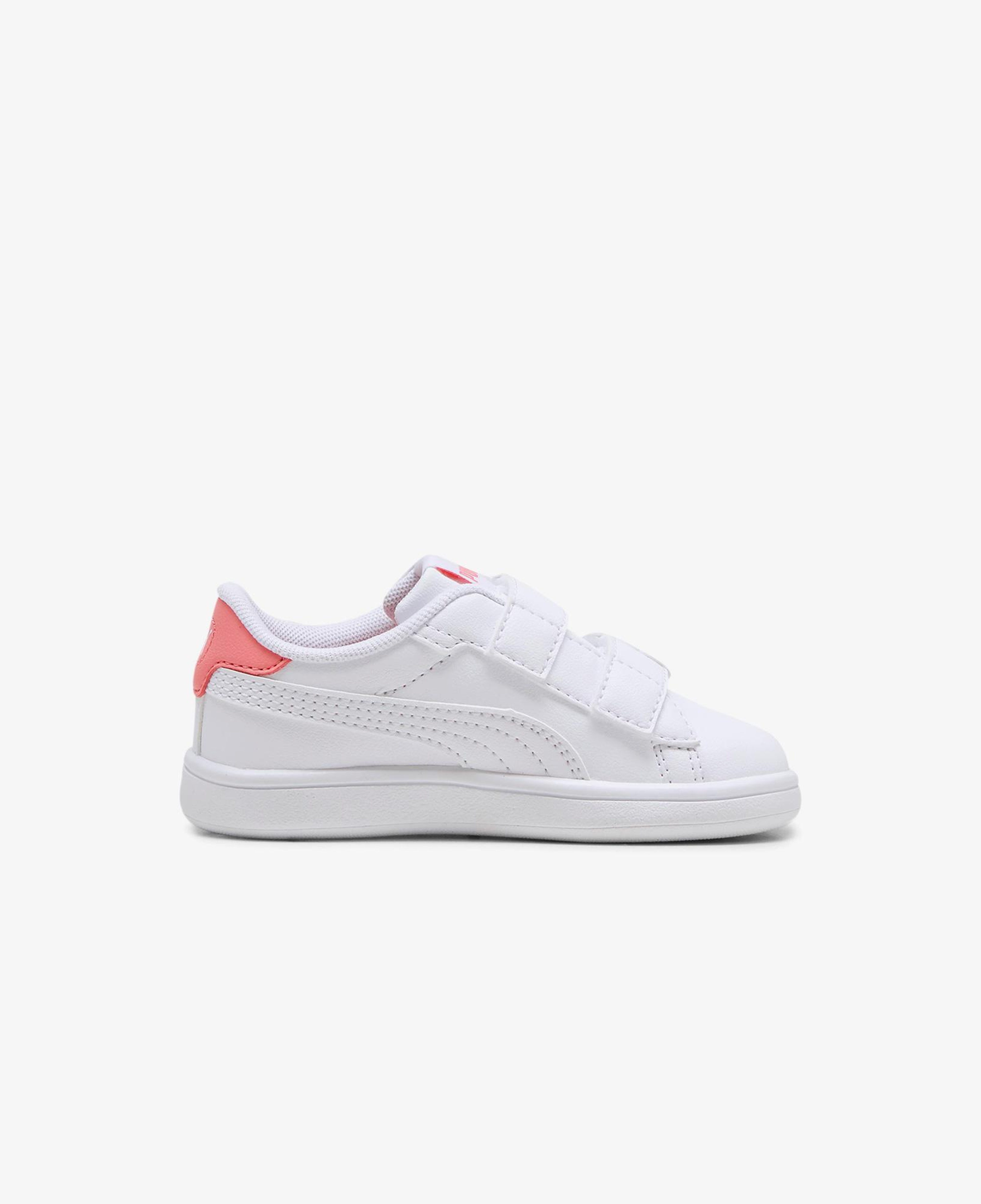 Puma Smash 3.0 Badges V Çocuk Beyaz Spor Ayakkabı