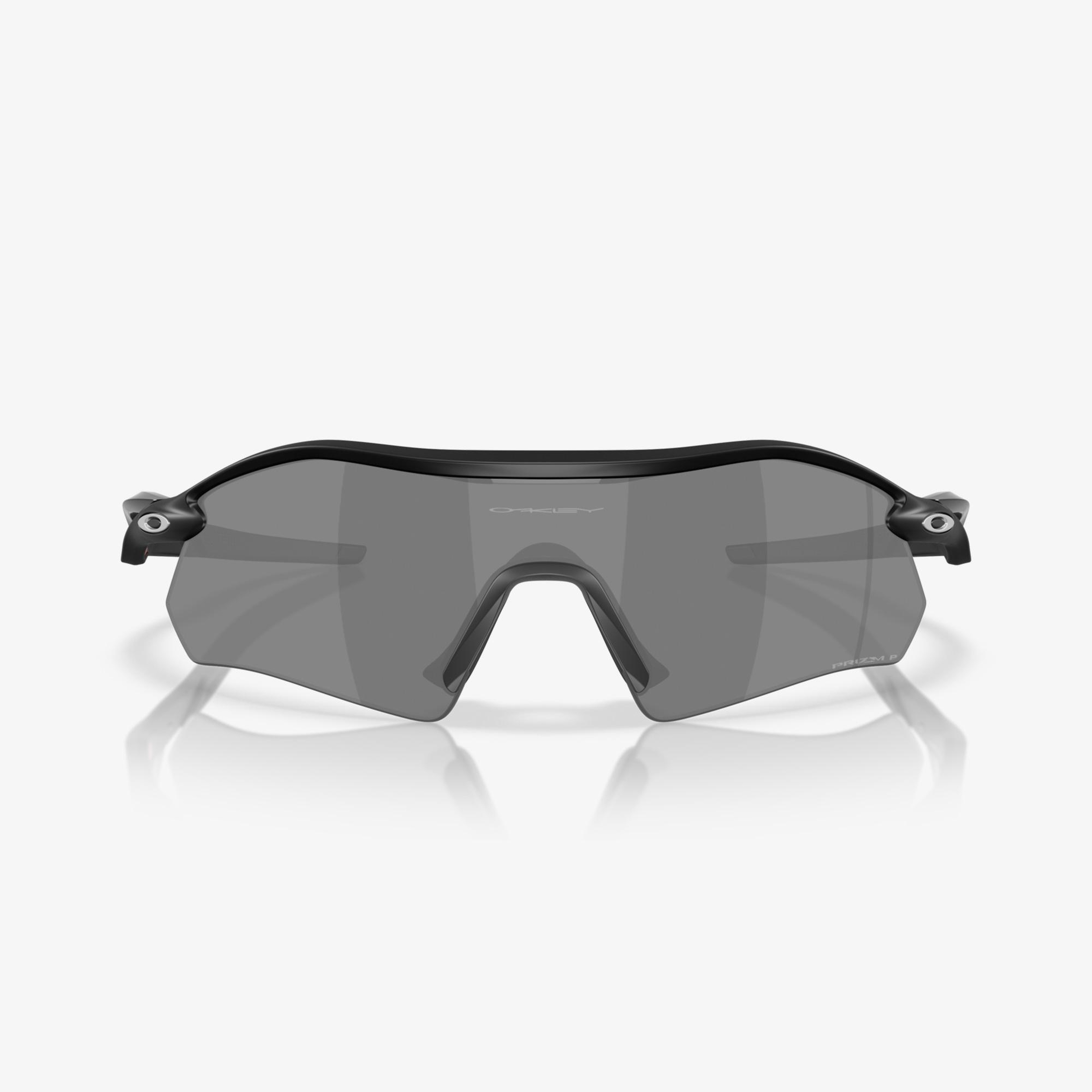 Oakley OO9495D Unisex Siyah Güneş Gözlüğü