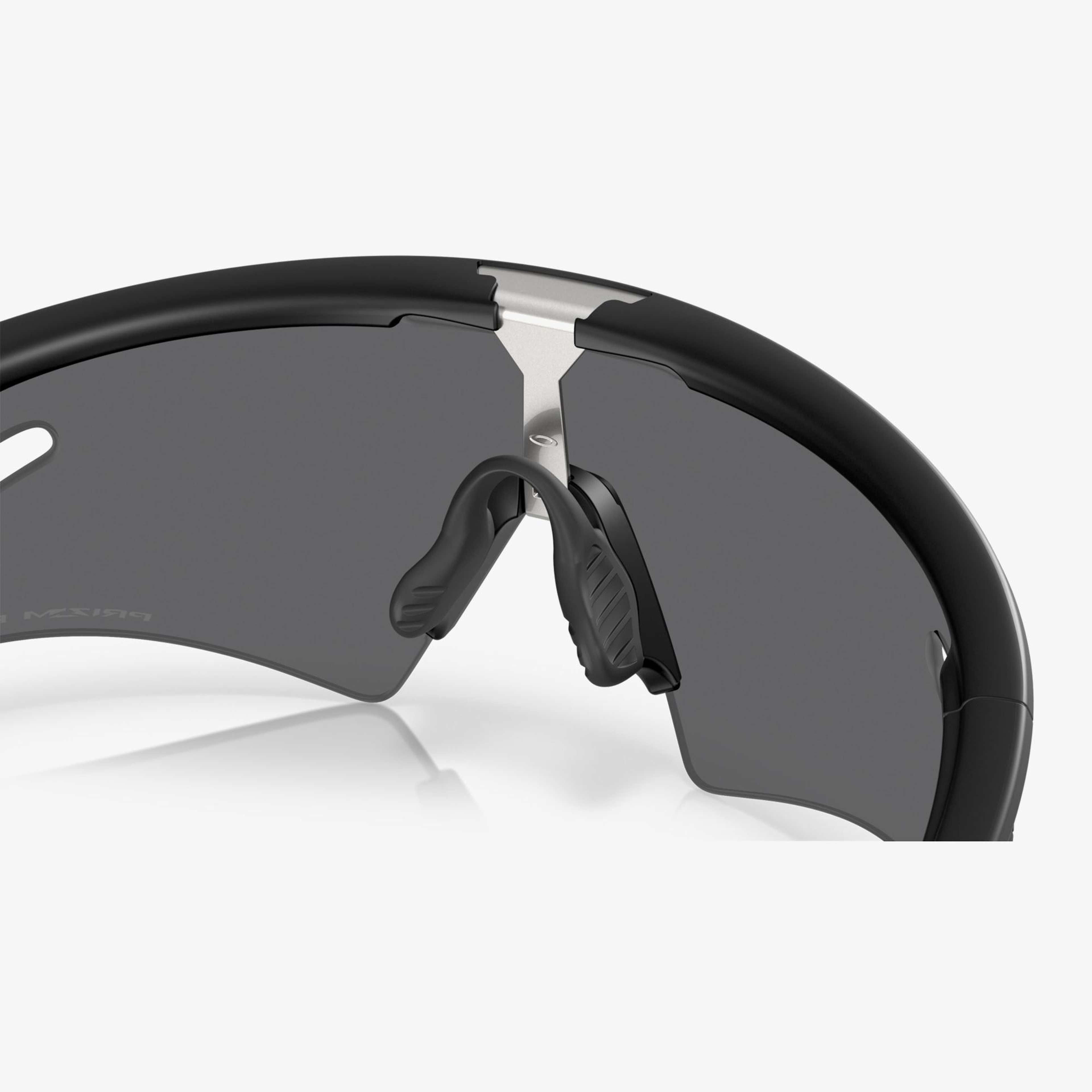 Oakley OO9499 Unisex Siyah Güneş Gözlüğü
