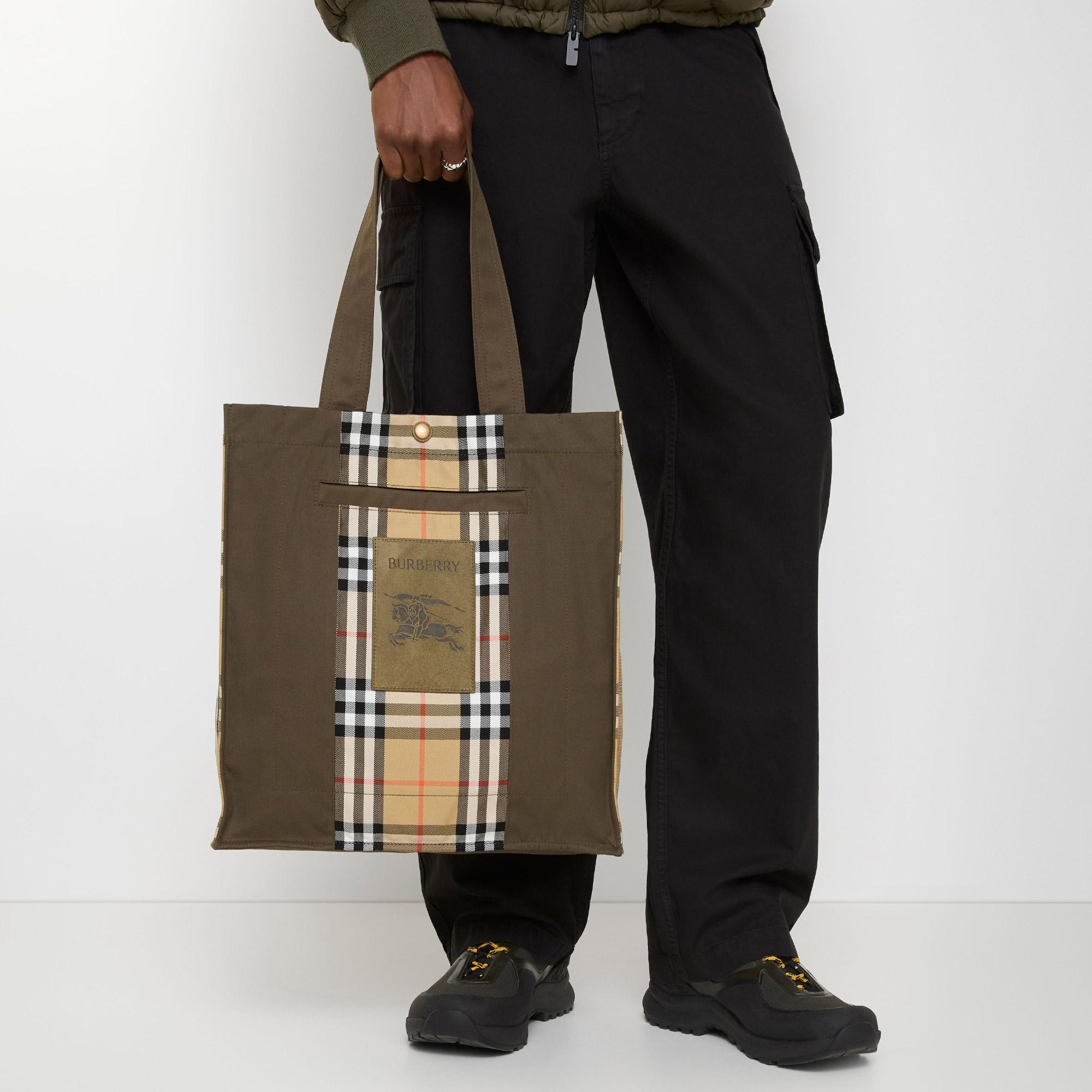Burberry Check Trench Tote Erkek Haki Omuz Çantası