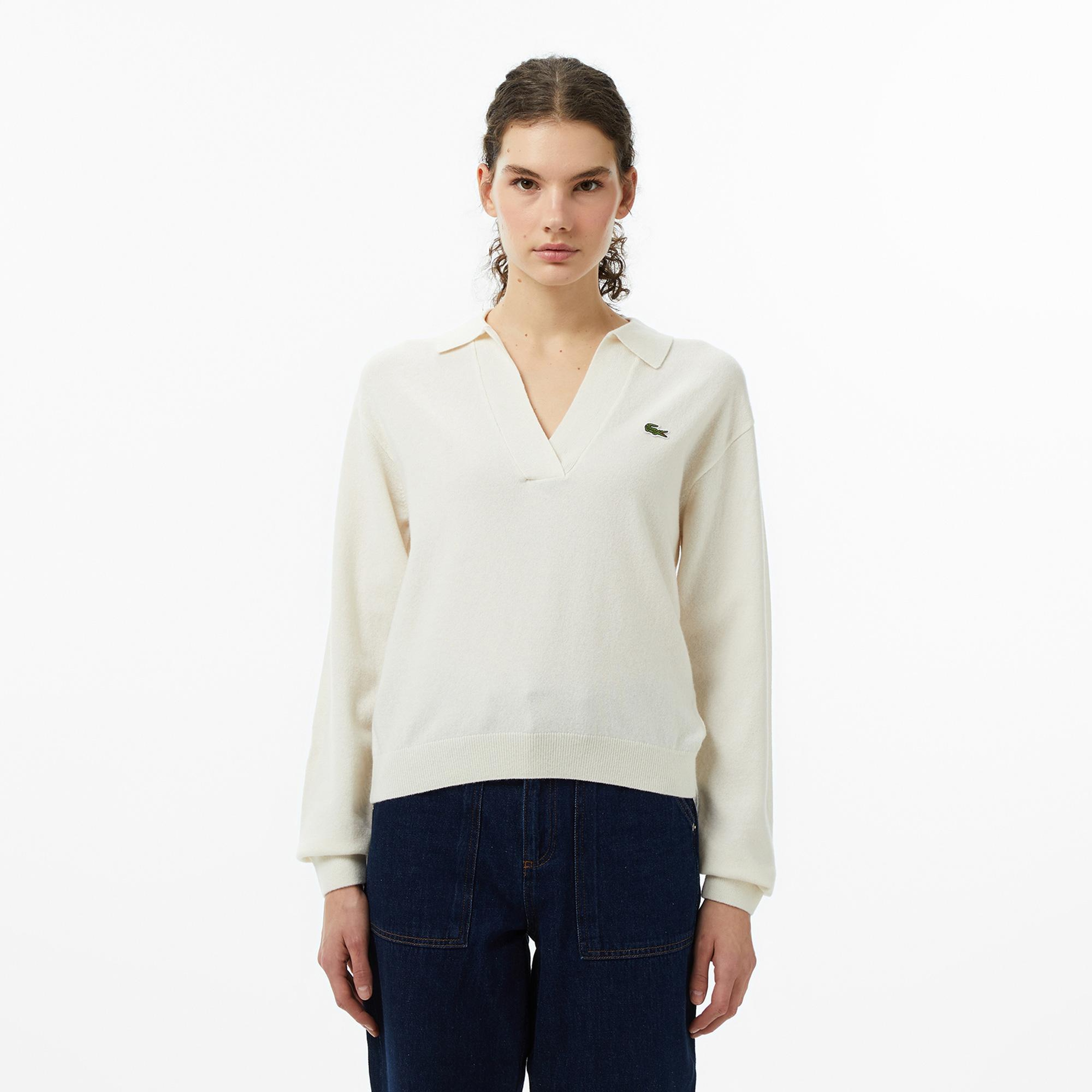 Lacoste Kadın Classic Fit Polo Yaka Krem Kazak