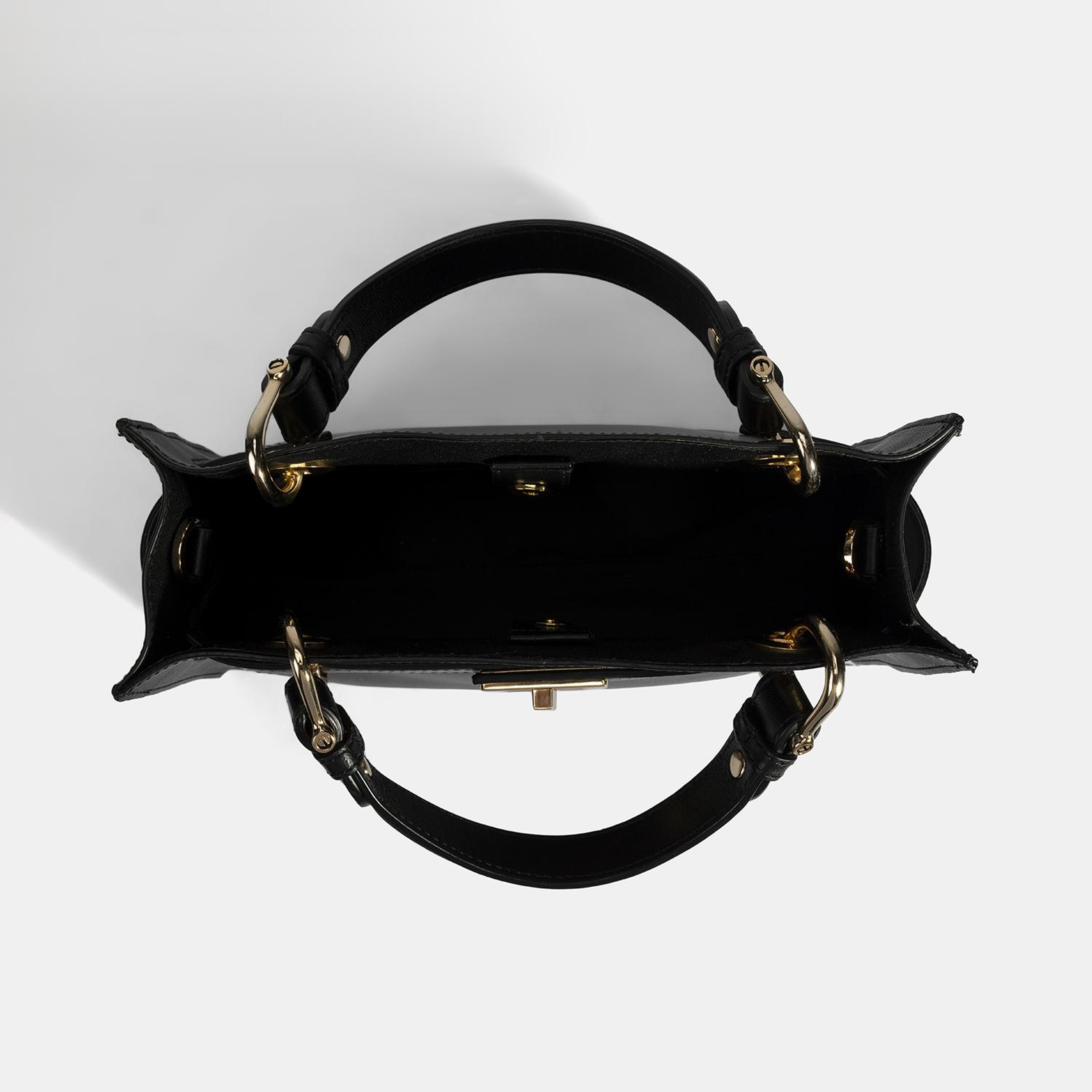 Kadın Siyah Deri Omuz Çantası