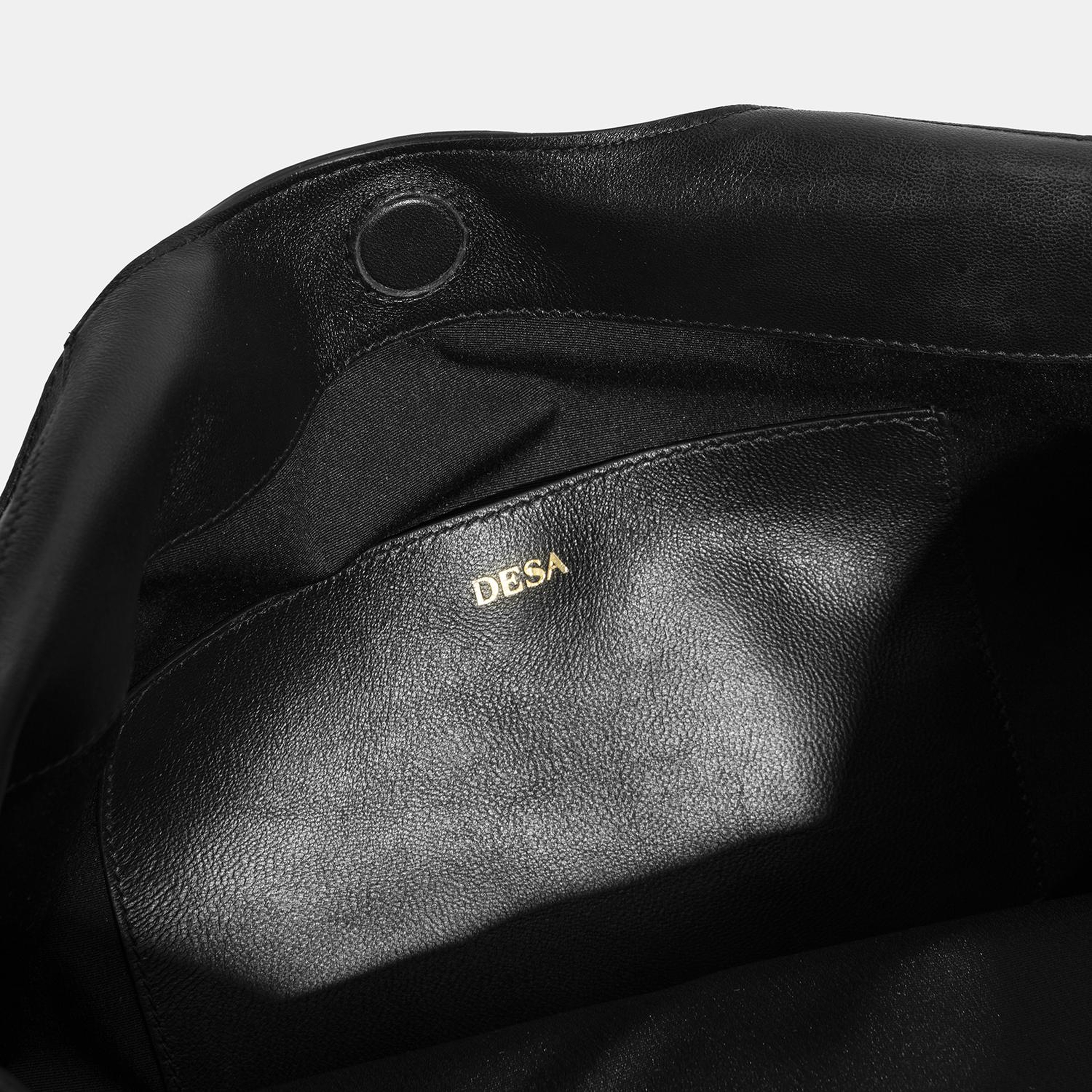 Kadın Siyah Monogram Baskılı Deri Omuz Çantası