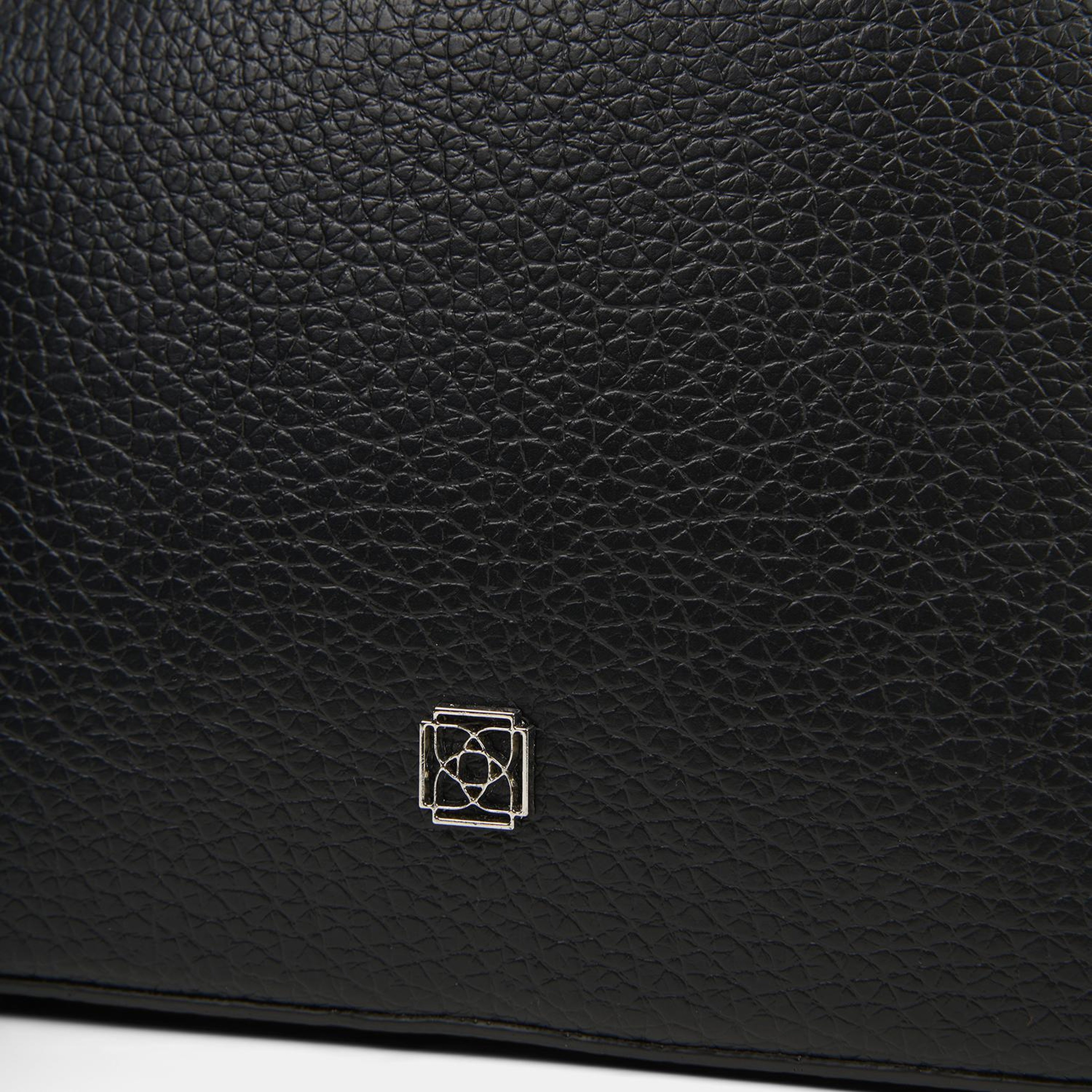 Kadın Siyah Ayarlanabilir Askılı Postacı Çantası