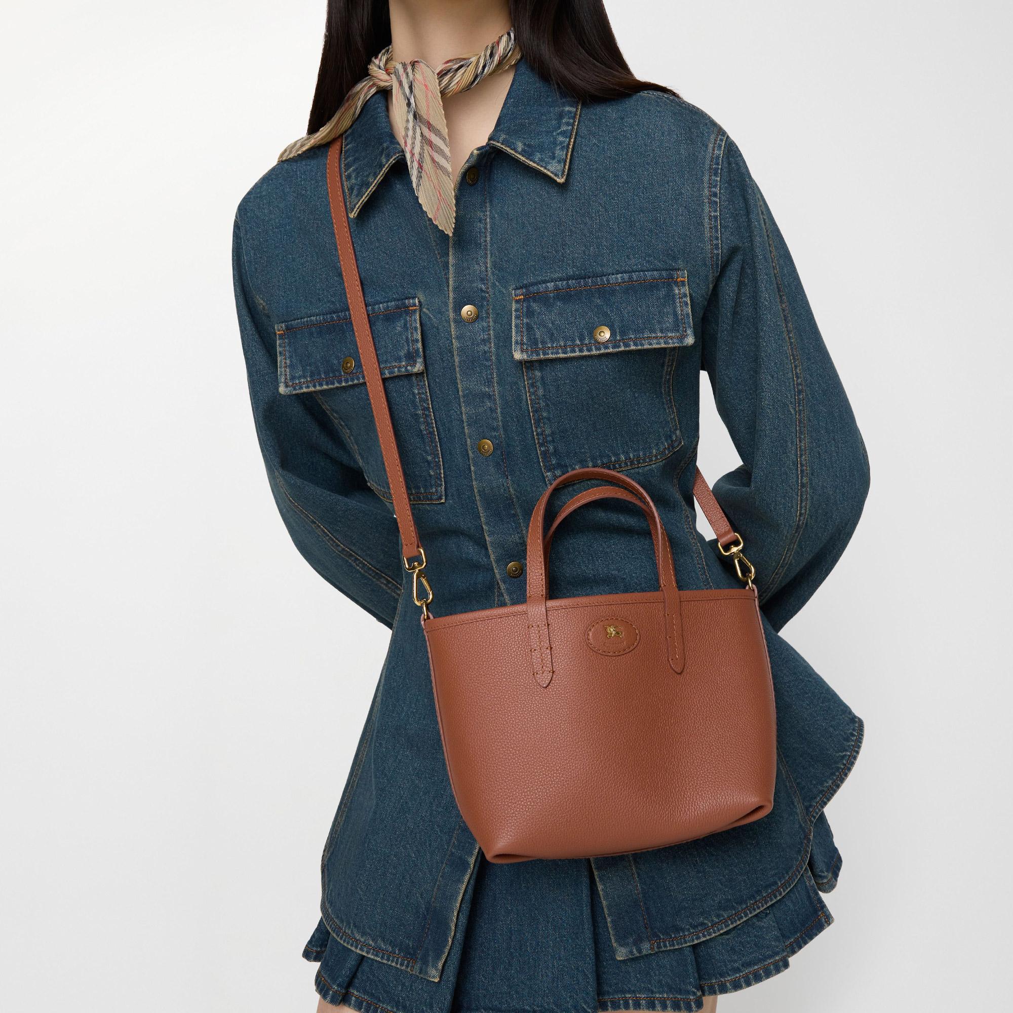 Burberry Reversıble Tote Kadın Kahverengi El Çantası