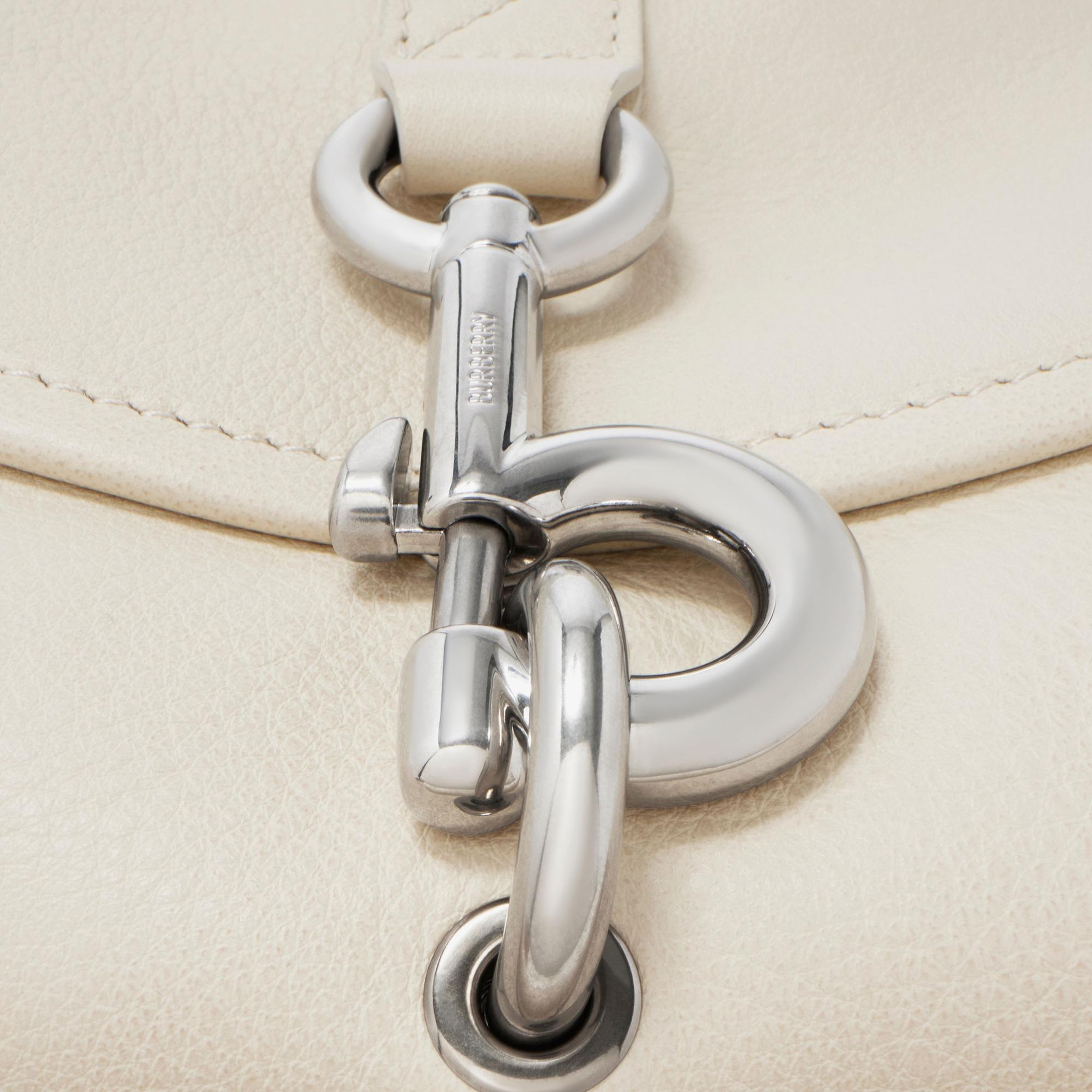 Burberry Small Clip Messenger Kadın Krem Çapraz Çantası