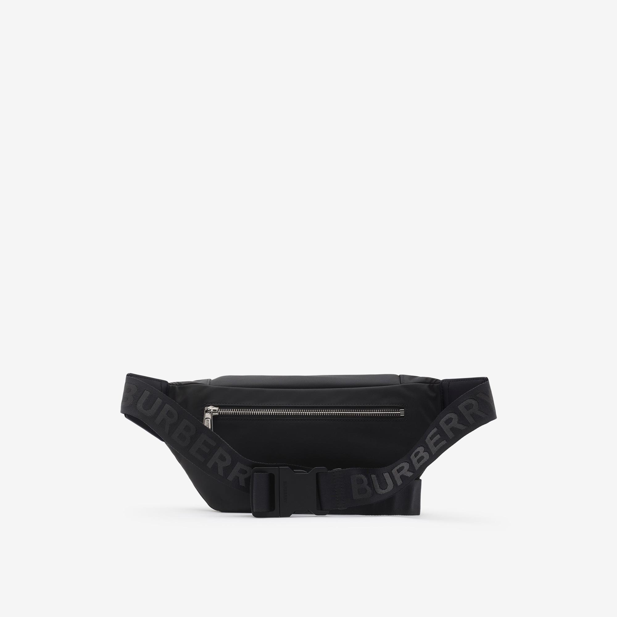 Burberry Sonny Erkek Siyah Omuz Çantası