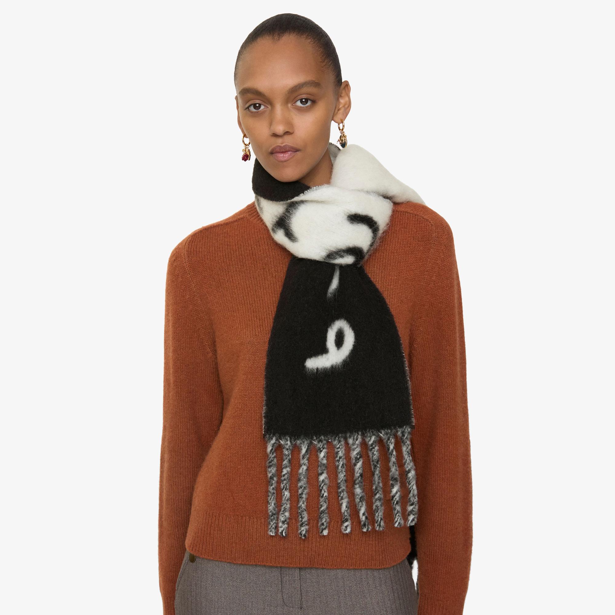 Burberry Text Jacquard Kadın Siyah Atkı