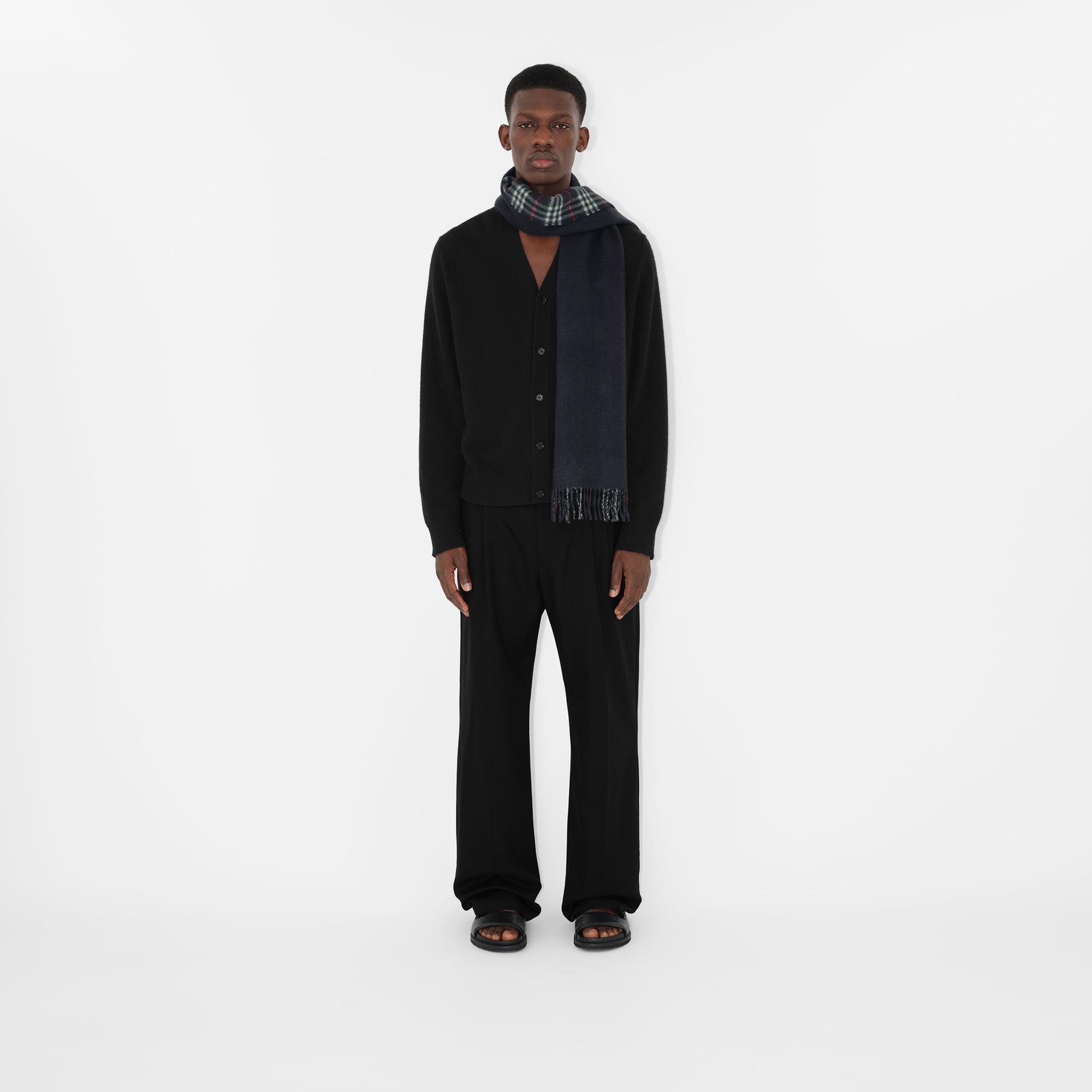 Burberry Reversible Check Kaşmir Kadın Lacivert Atkı