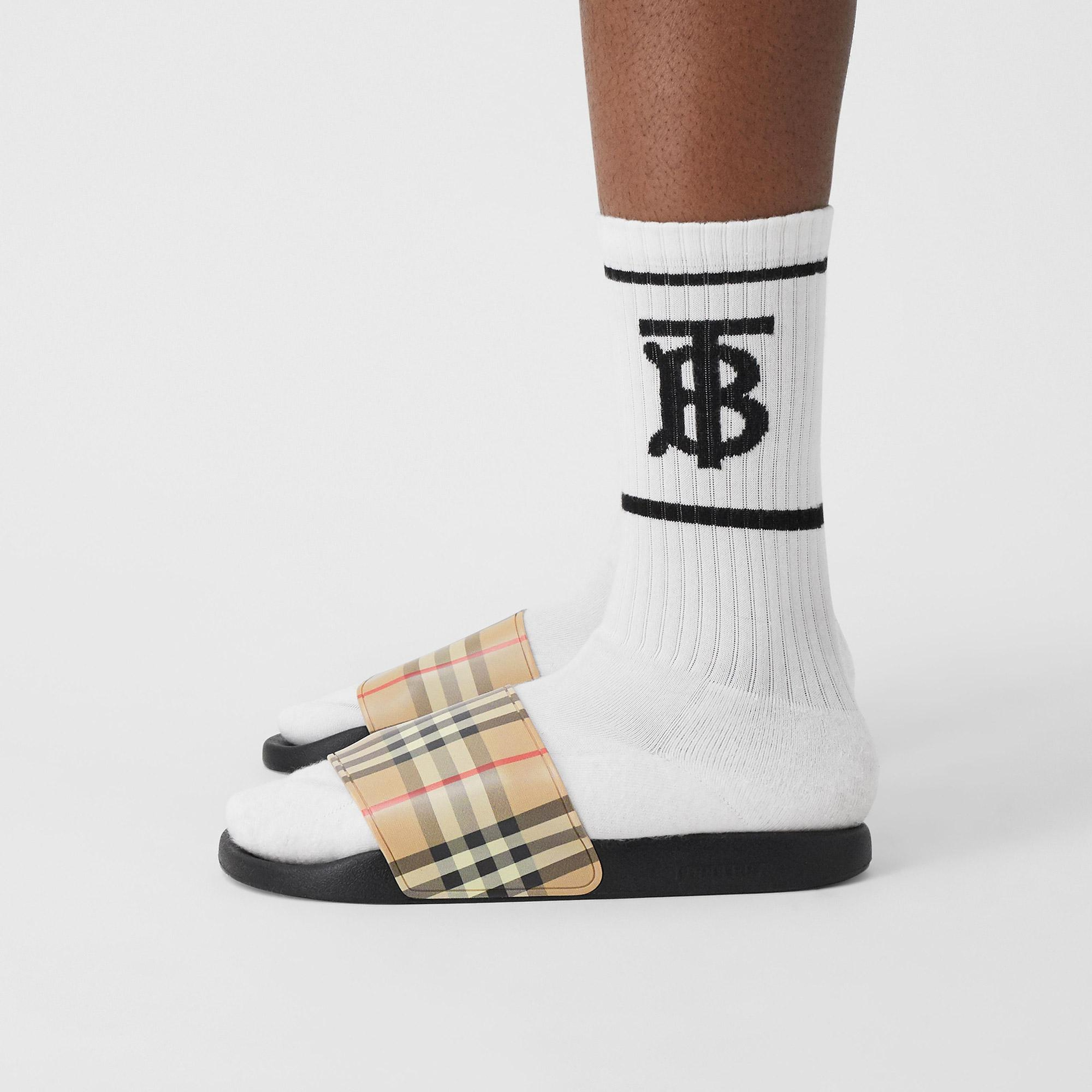 Burberry Furley Vintage Erkek Bej Terlik