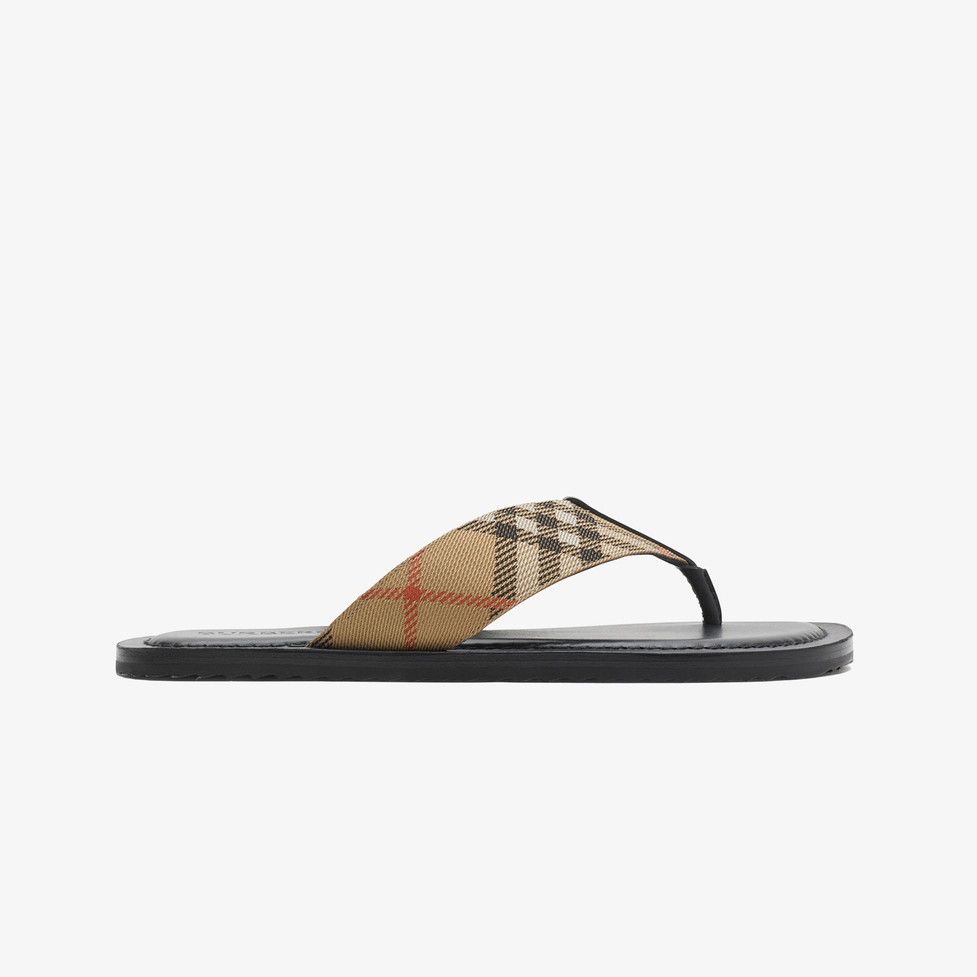 Burberry Pavilion Erkek Bej Terlik