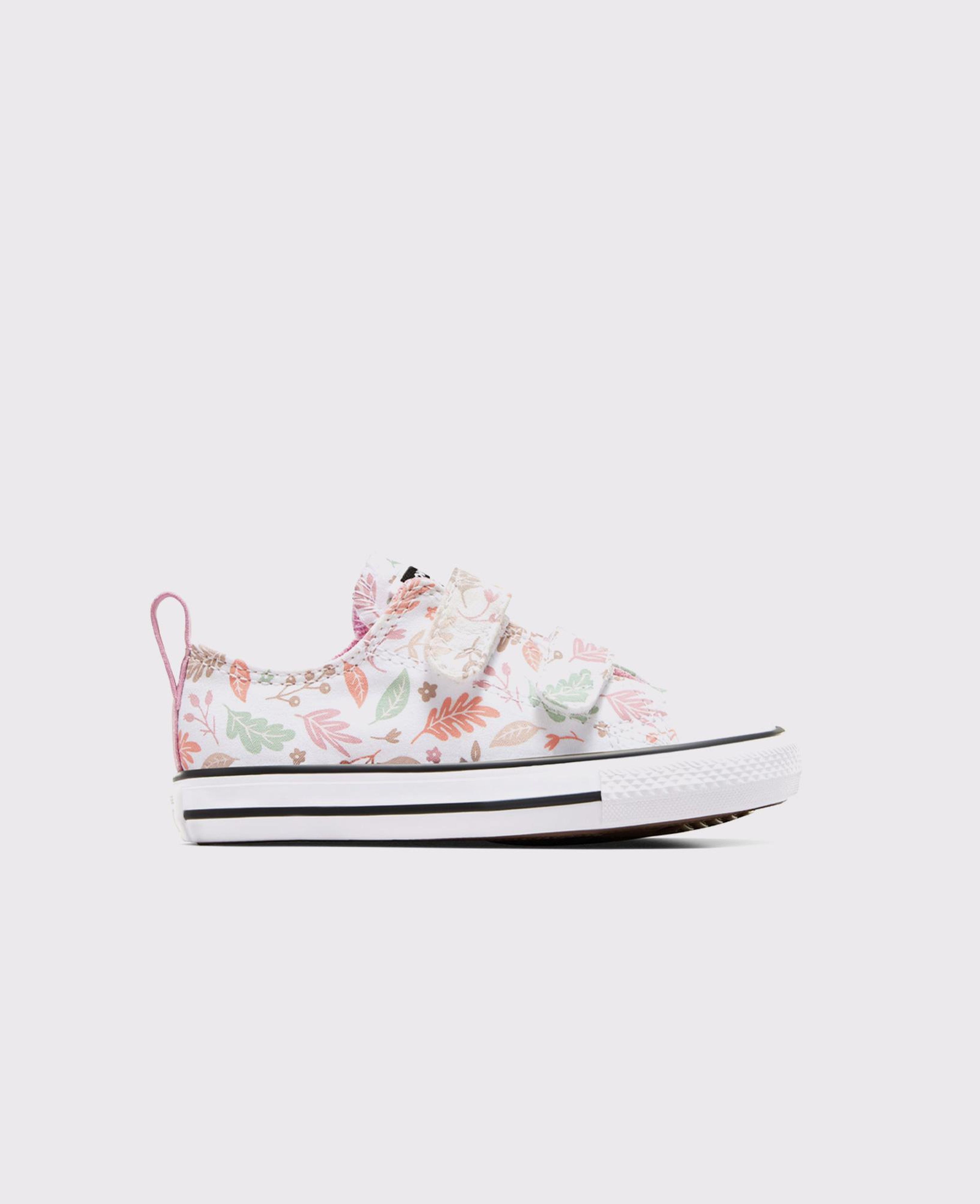 Converse Chuck Taylor All Star 2V Çocuk Beyaz Sneaker