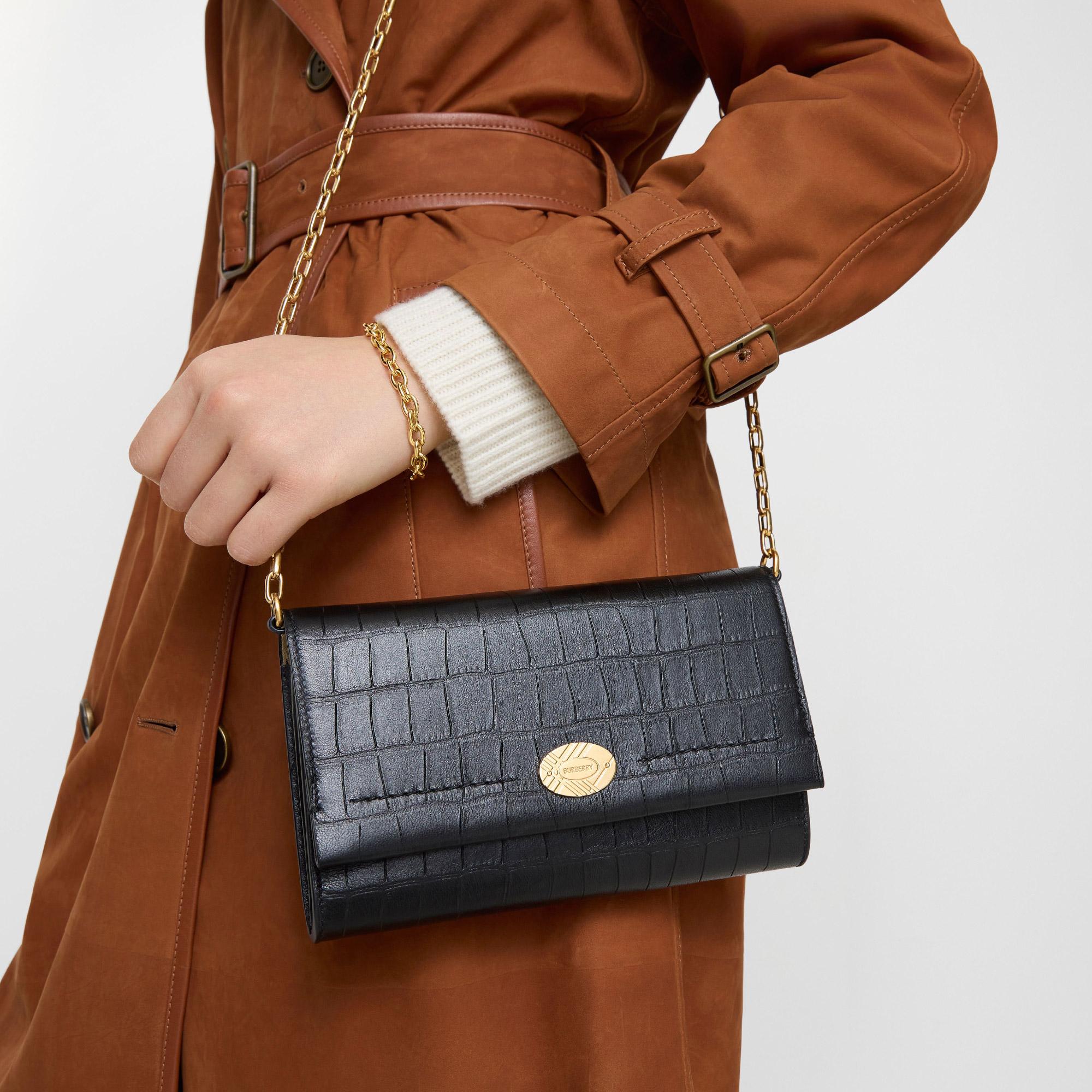 Burberry Cotswolds Kadın Siyah Omuz Çantası