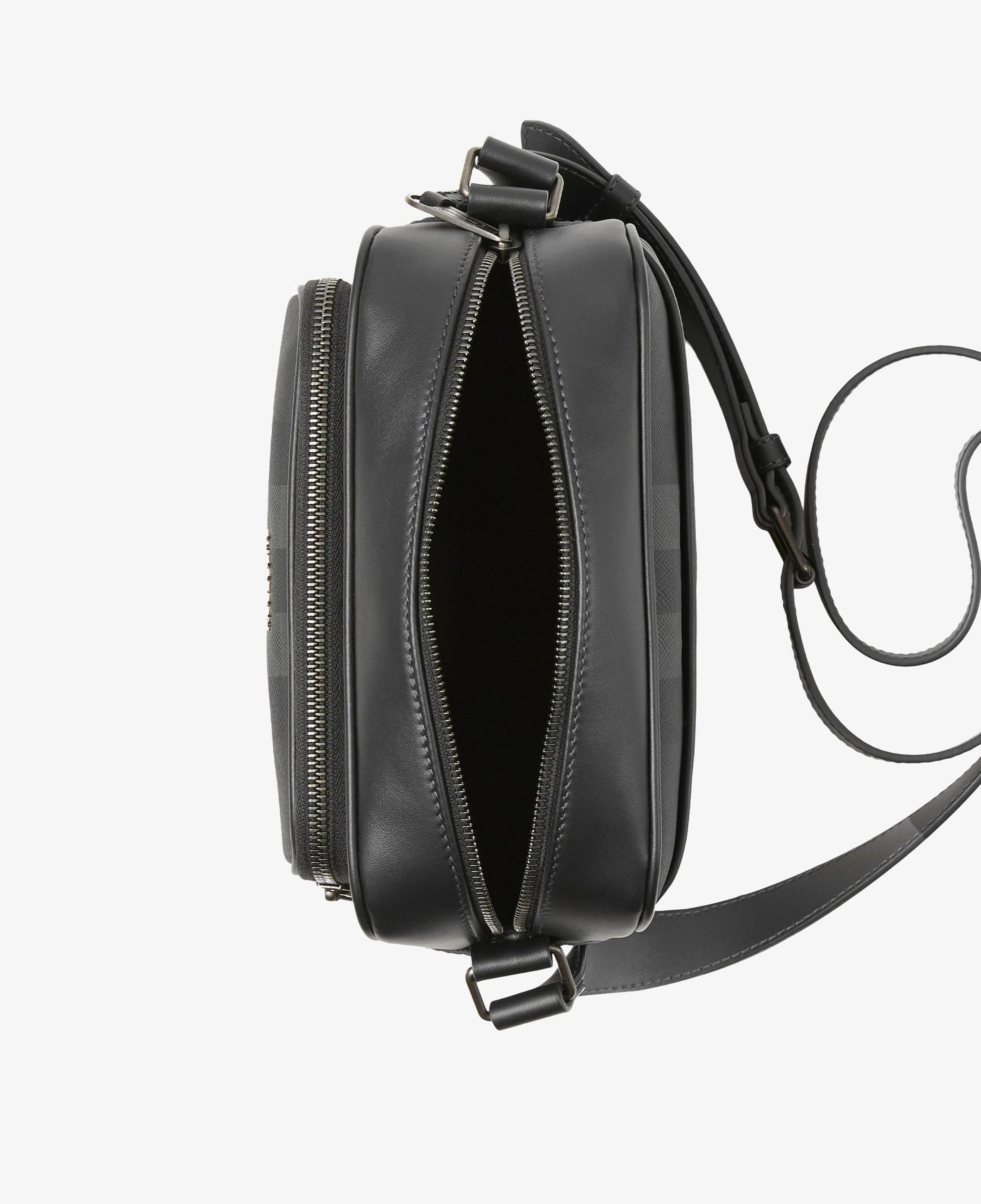 Burberry Paddy Erkek Gri Omuz Çantası